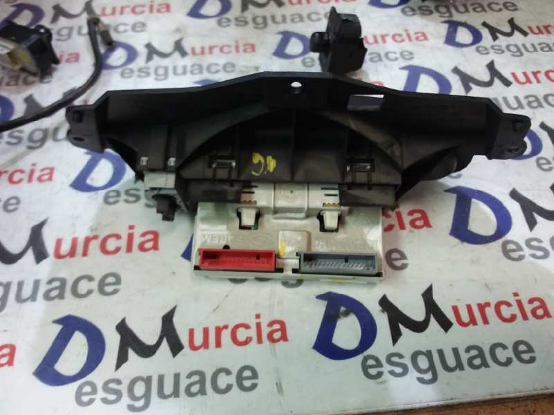 RENAULT Clio 2 generation (1998-2013) Other Interior Parts 8200028364A 18861649