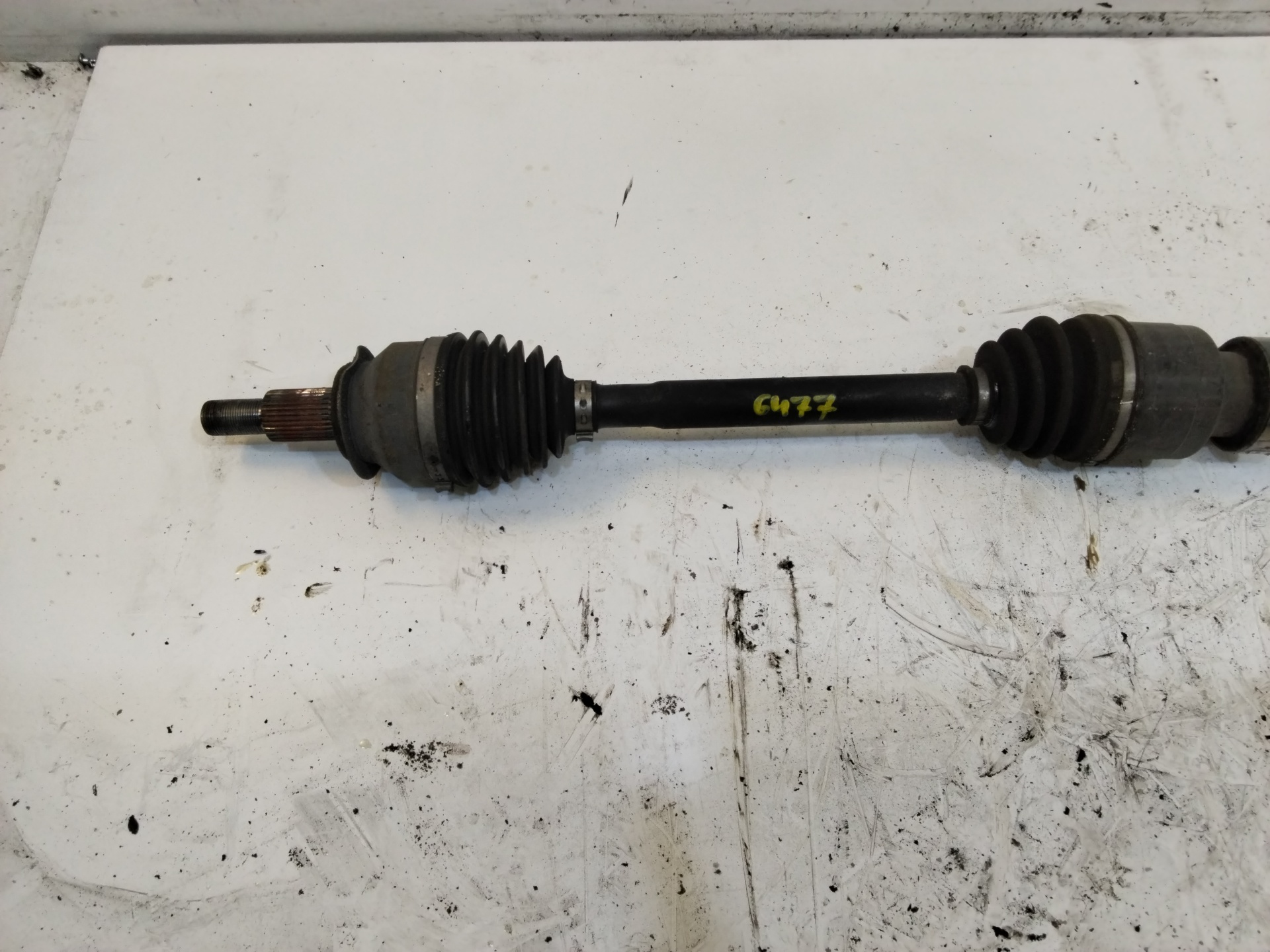 AUDI A6 C5/4B (1997-2004) Front Right Driveshaft NOTIENEREFERENCIA 25101632