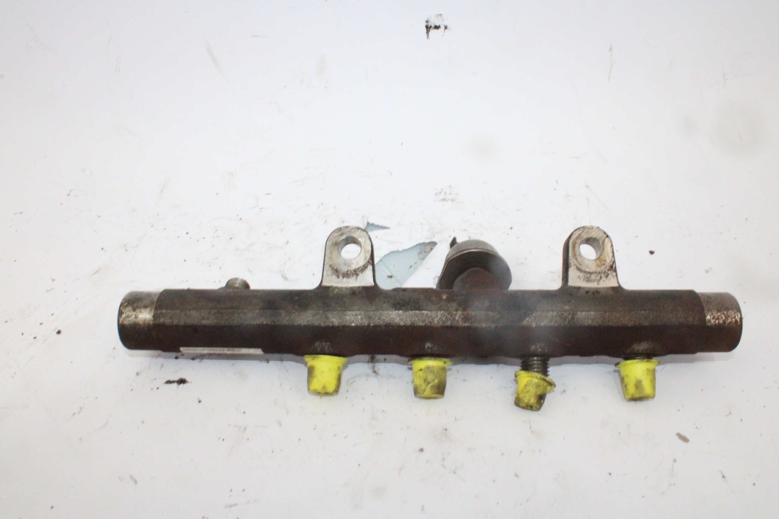 RENAULT Megane 2 generation (2002-2012) Fuel Rail A2C20001221 23718178