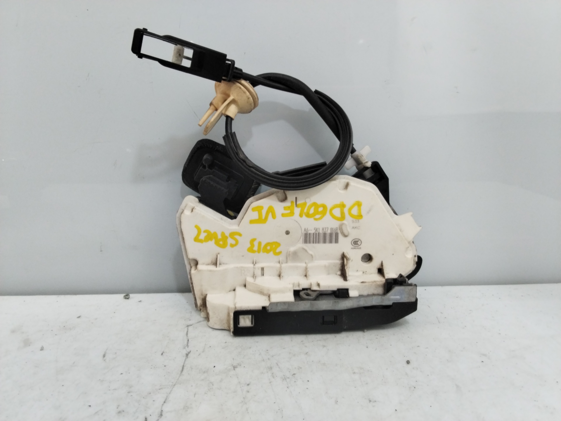 VOLKSWAGEN Golf 7 generation (2012-2024) Front Right Door Lock 5K1837016B 25808012