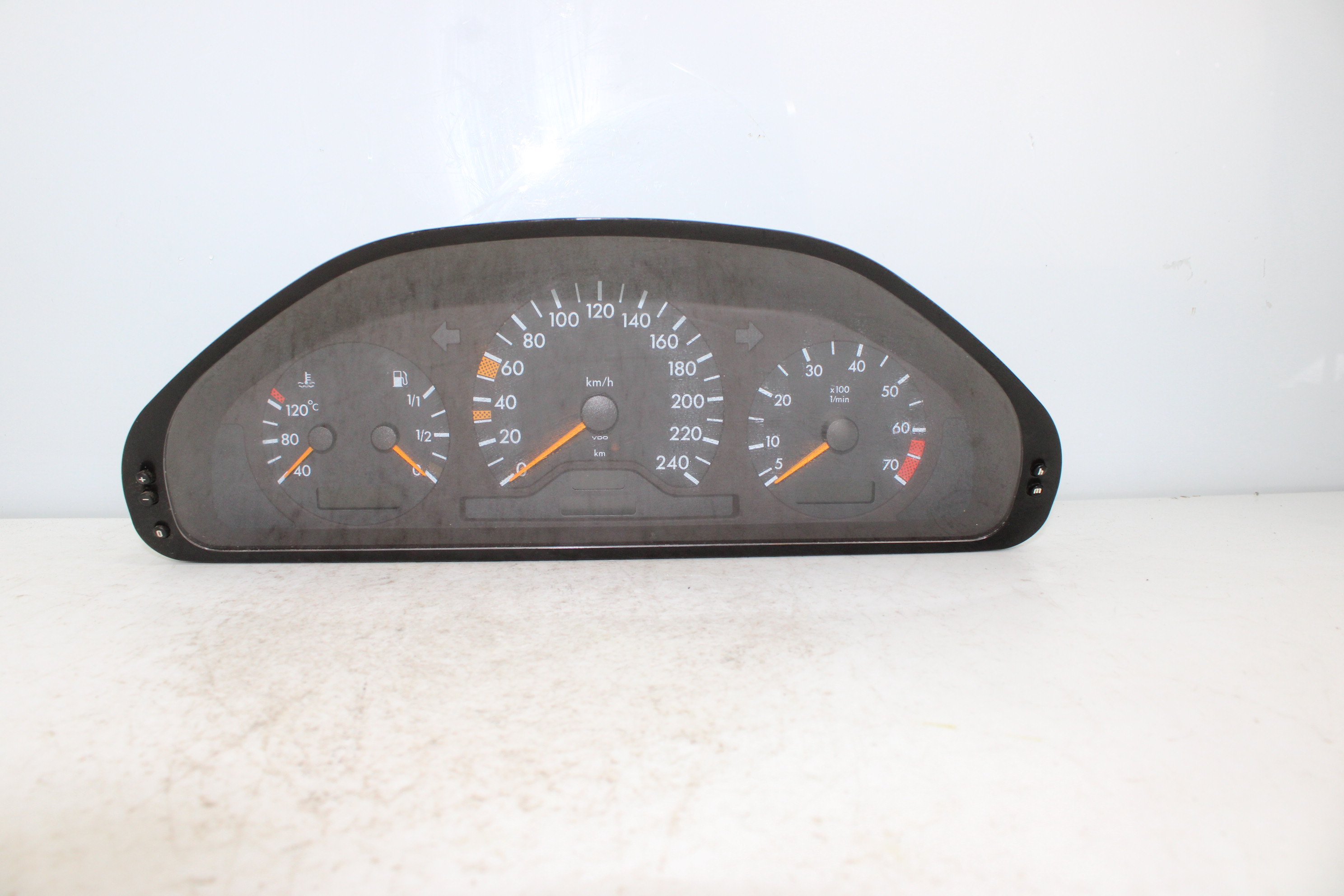 MERCEDES-BENZ C-Class W202/S202 (1993-2001) Speedometer 2025409347 25198671