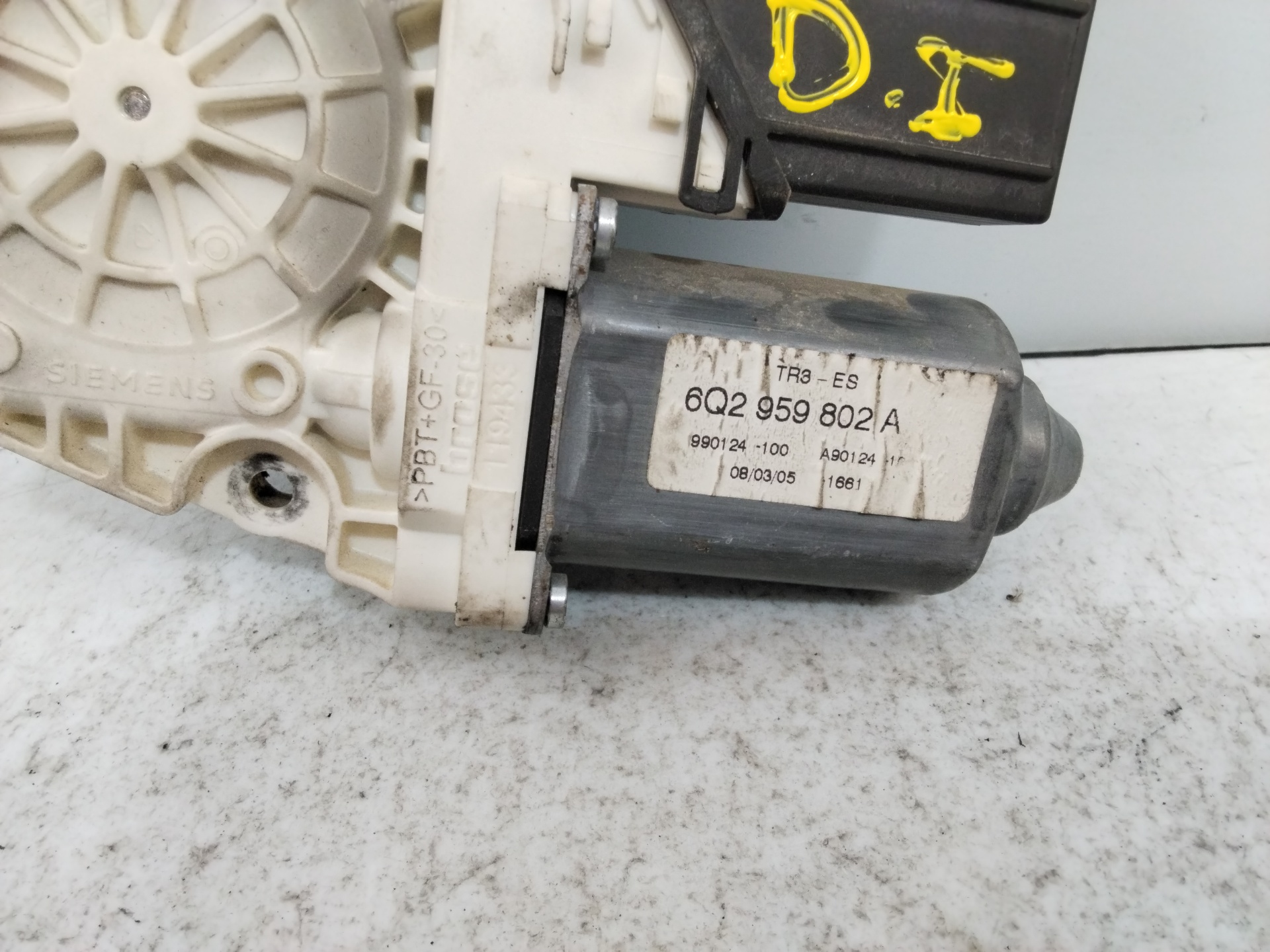 SEAT Ibiza 3 generation (2002-2008) Motor regulator geam ușă stânga față 6Q2959802A 25391287