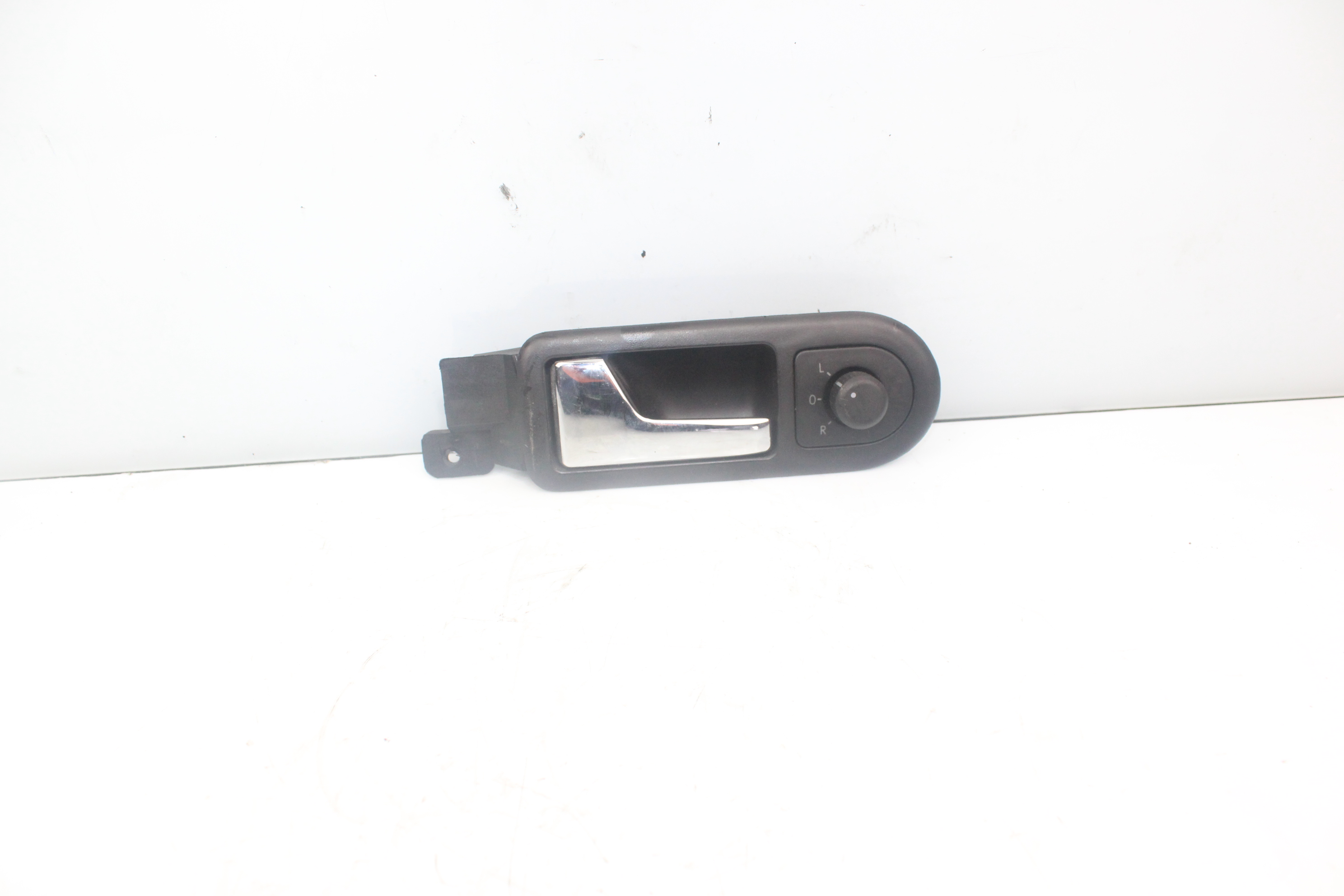 VOLKSWAGEN Passat Variant 1 generation (2010-2024) Front Left Door Interior Handle Frame 3B1837113 23767794