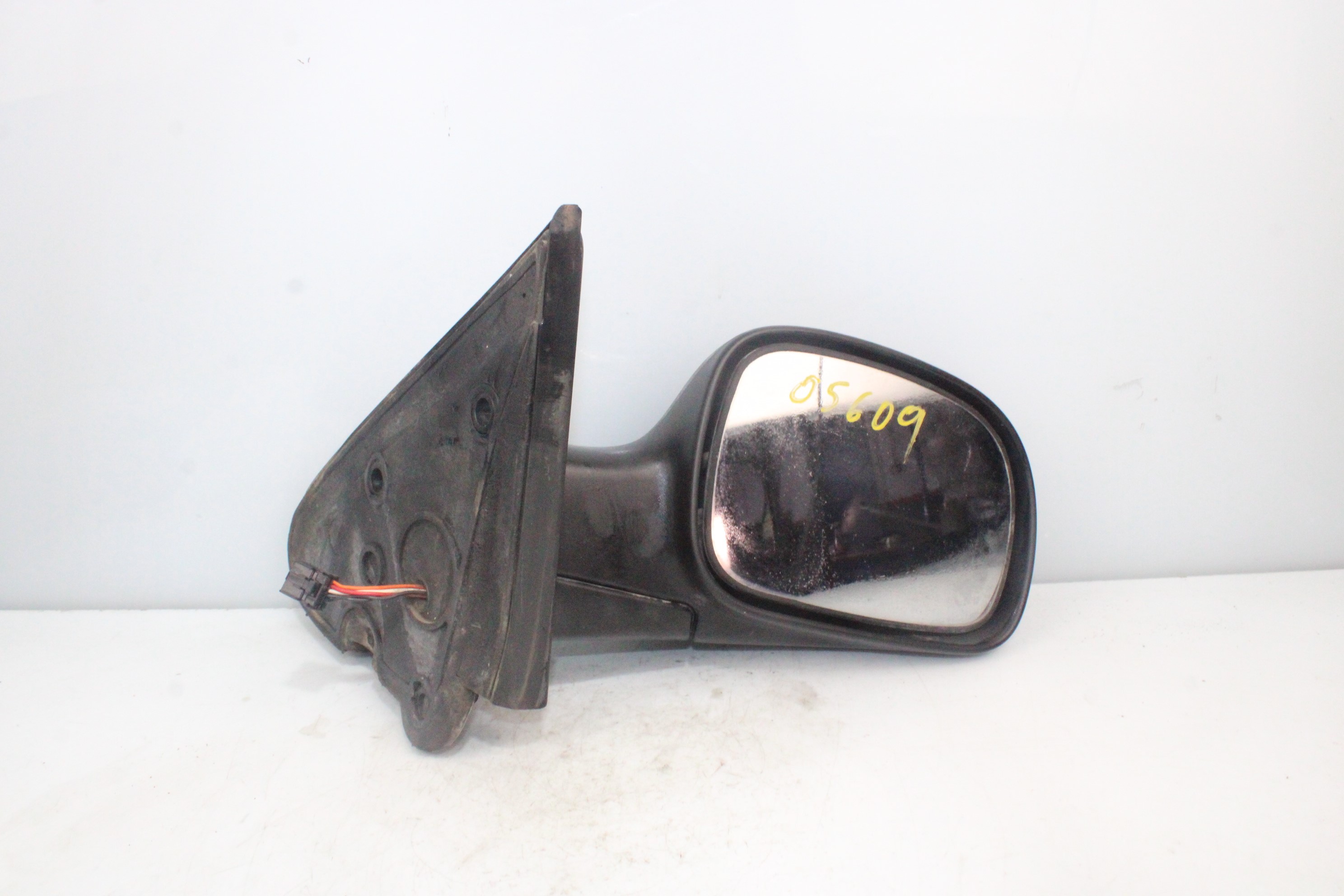 CHRYSLER Voyager 4 generation (2001-2007) Right Side Wing Mirror NOTIENEREFERENCIA 25177748