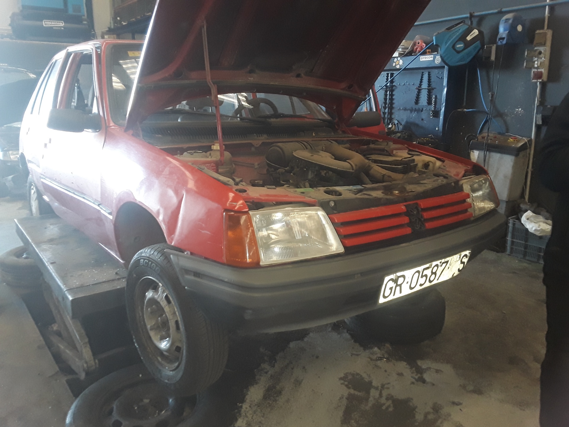 PEUGEOT 205 1 generation (1983-1998) Indikatorviskerarmkontakt NOTIENEVREFERENCIA 23785423