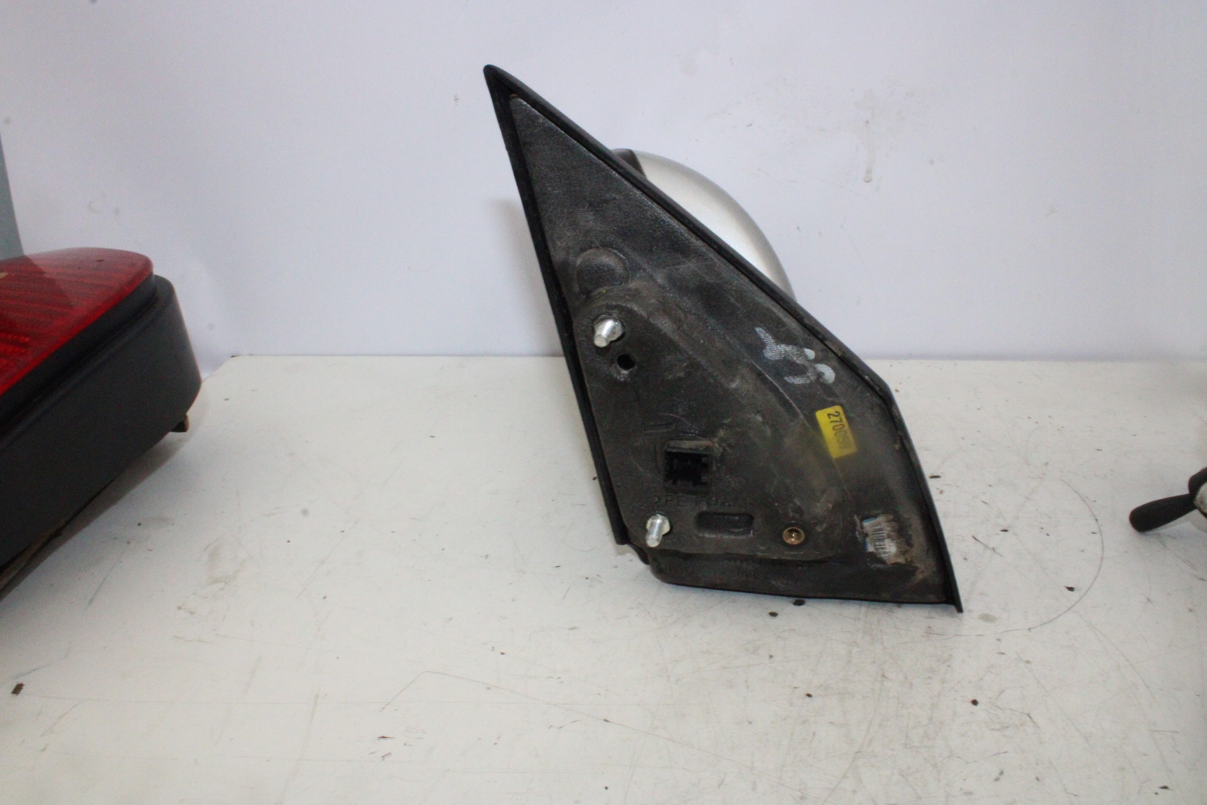 Retrovisor izquierdo 012268 de Hyundai Tucson (jm) 2006-2010 - pieza usada