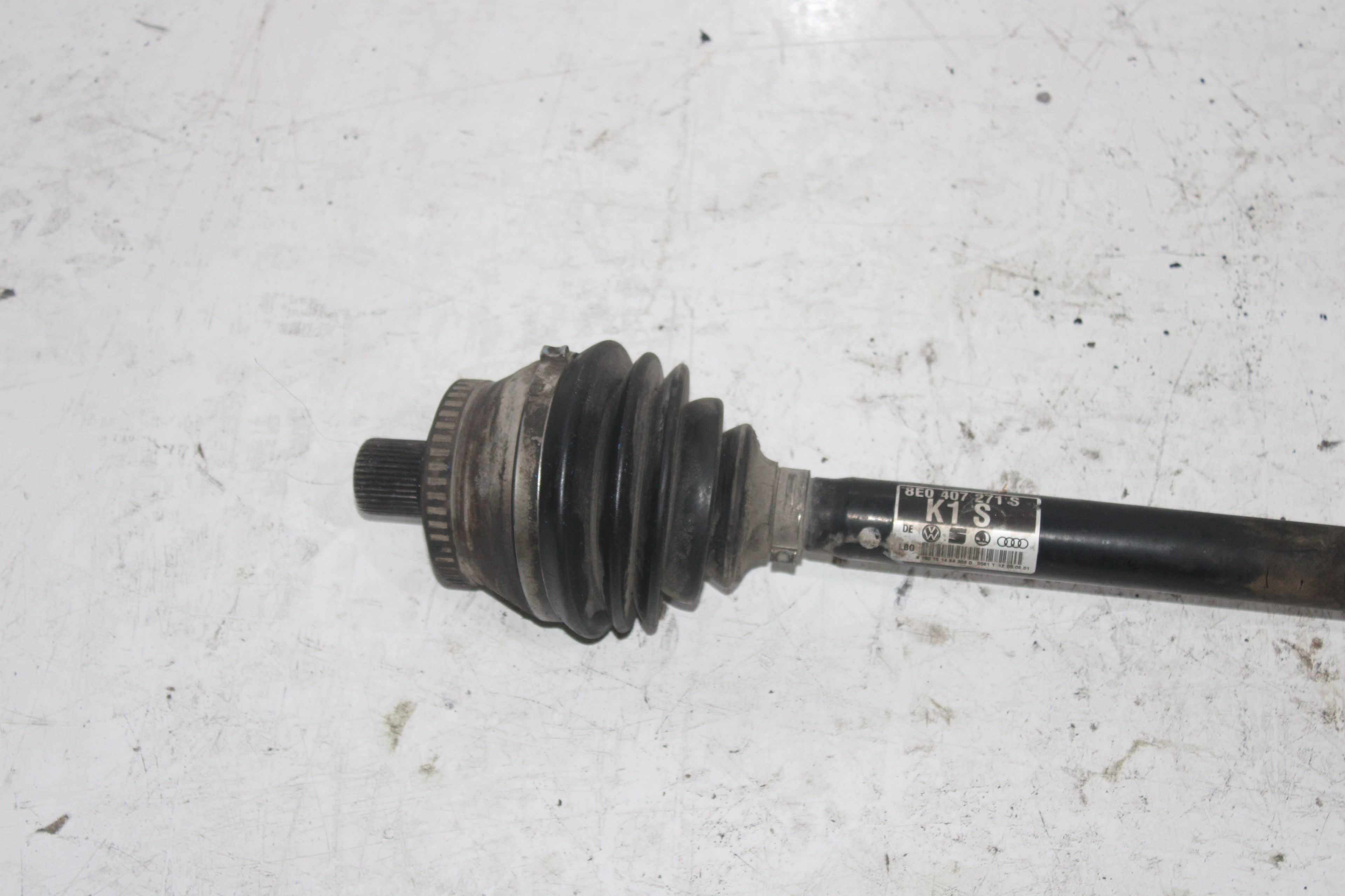 SUZUKI SX4 1 generation (2006-2014) Front Left Driveshaft 8E0407271S 25753245