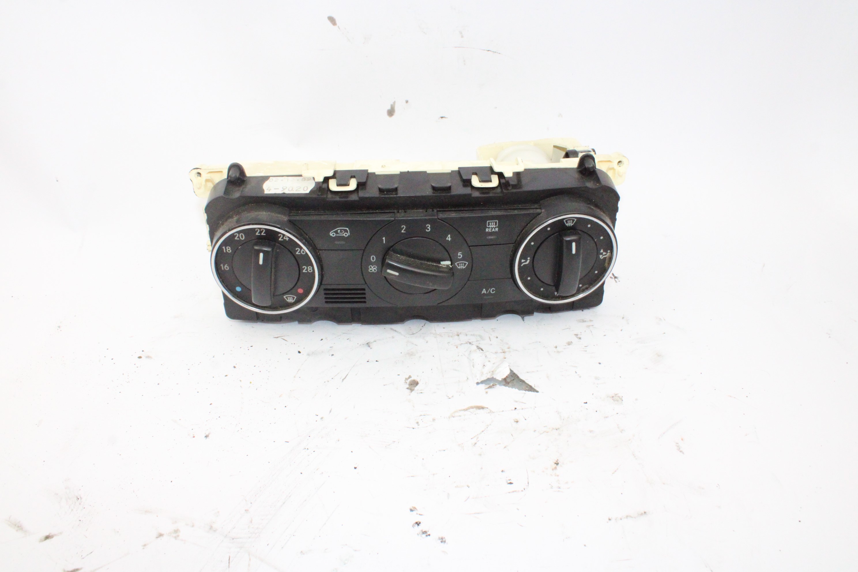 MERCEDES-BENZ A-Class W169 (2004-2012) Unitate de control al climei A1699000900 23763555