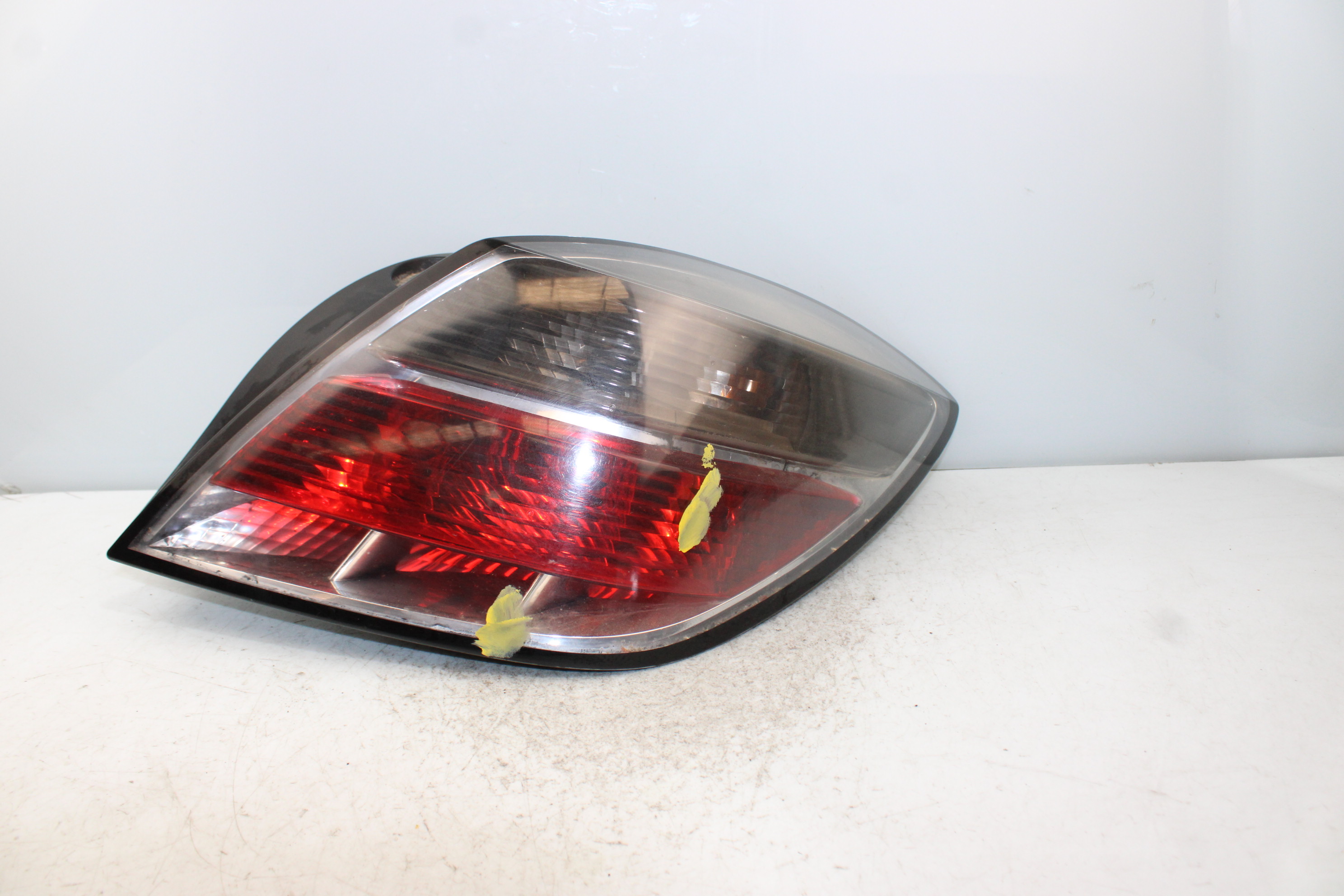 OPEL Astra J (2009-2020) Rear Right Taillight Lamp 342691834 25266120