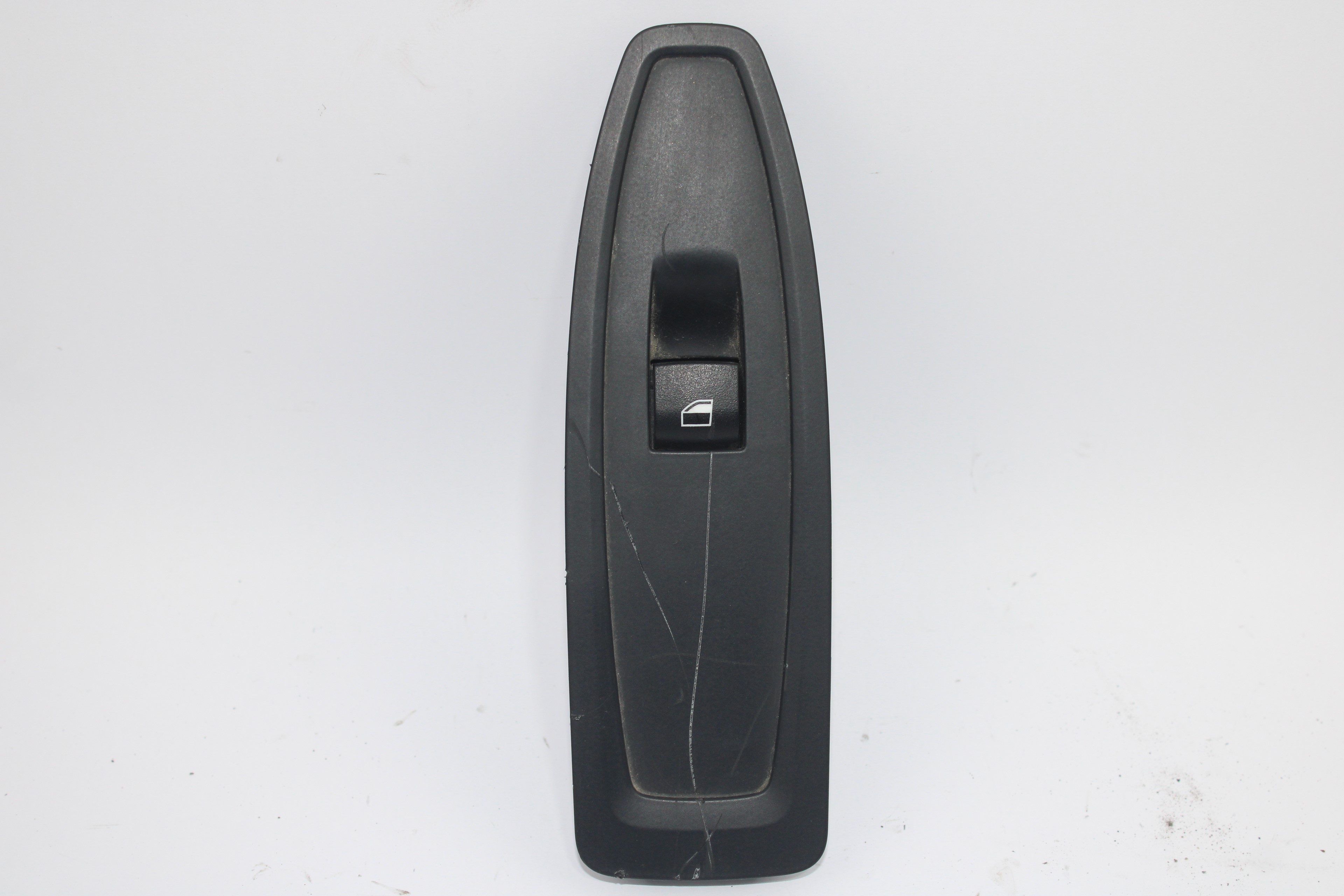 BMW 1 Series F20/F21 (2011-2020) Front Right Door Window Switch 920810702 19345653