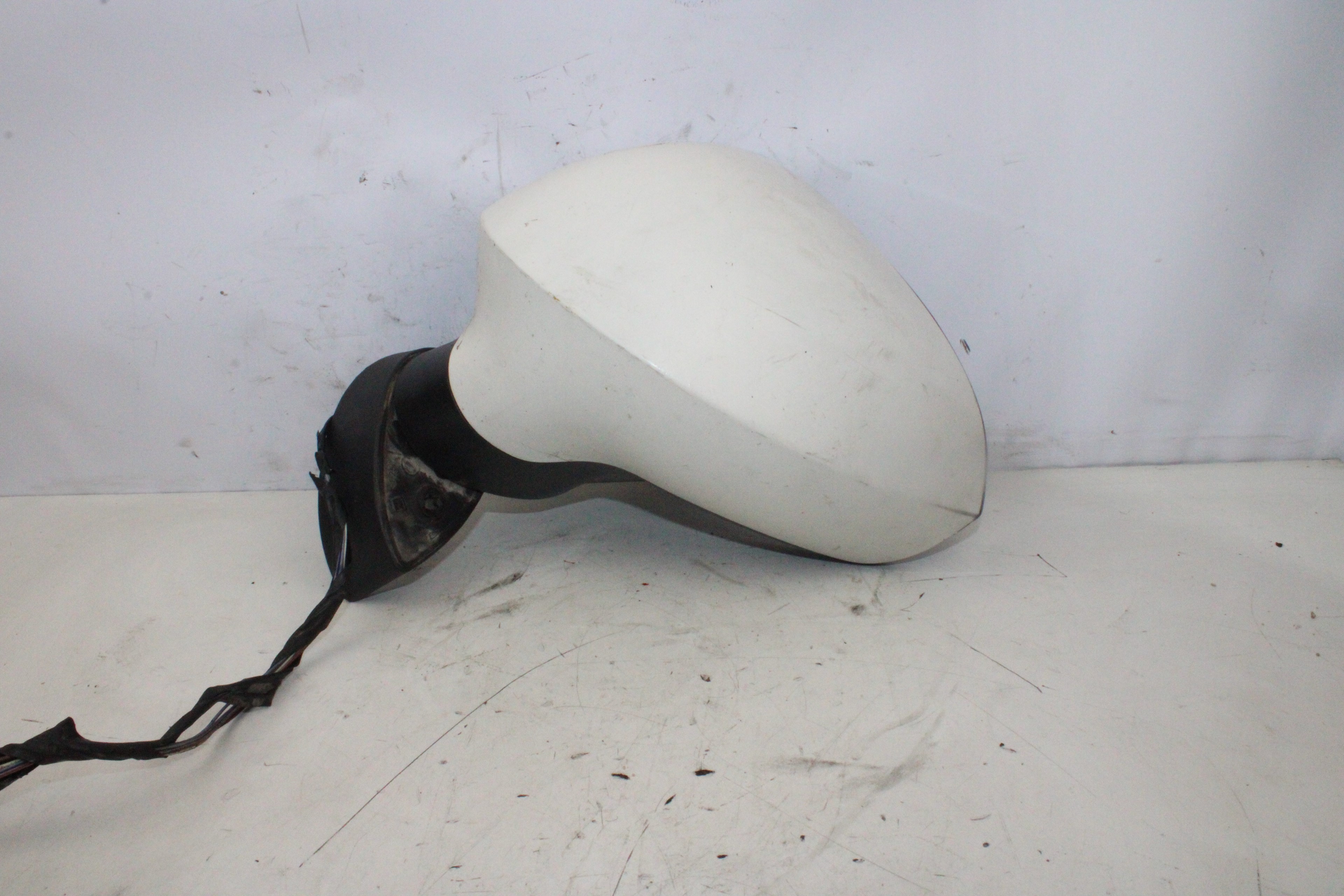 SEAT Leon 2 generation (2005-2012) Left Side Wing Mirror 034456 19372304