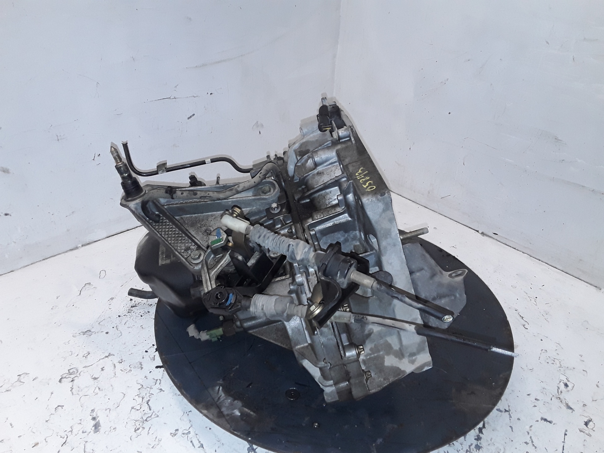 NISSAN Almera N16 (2000-2006) Gearbox JR5106 23643068