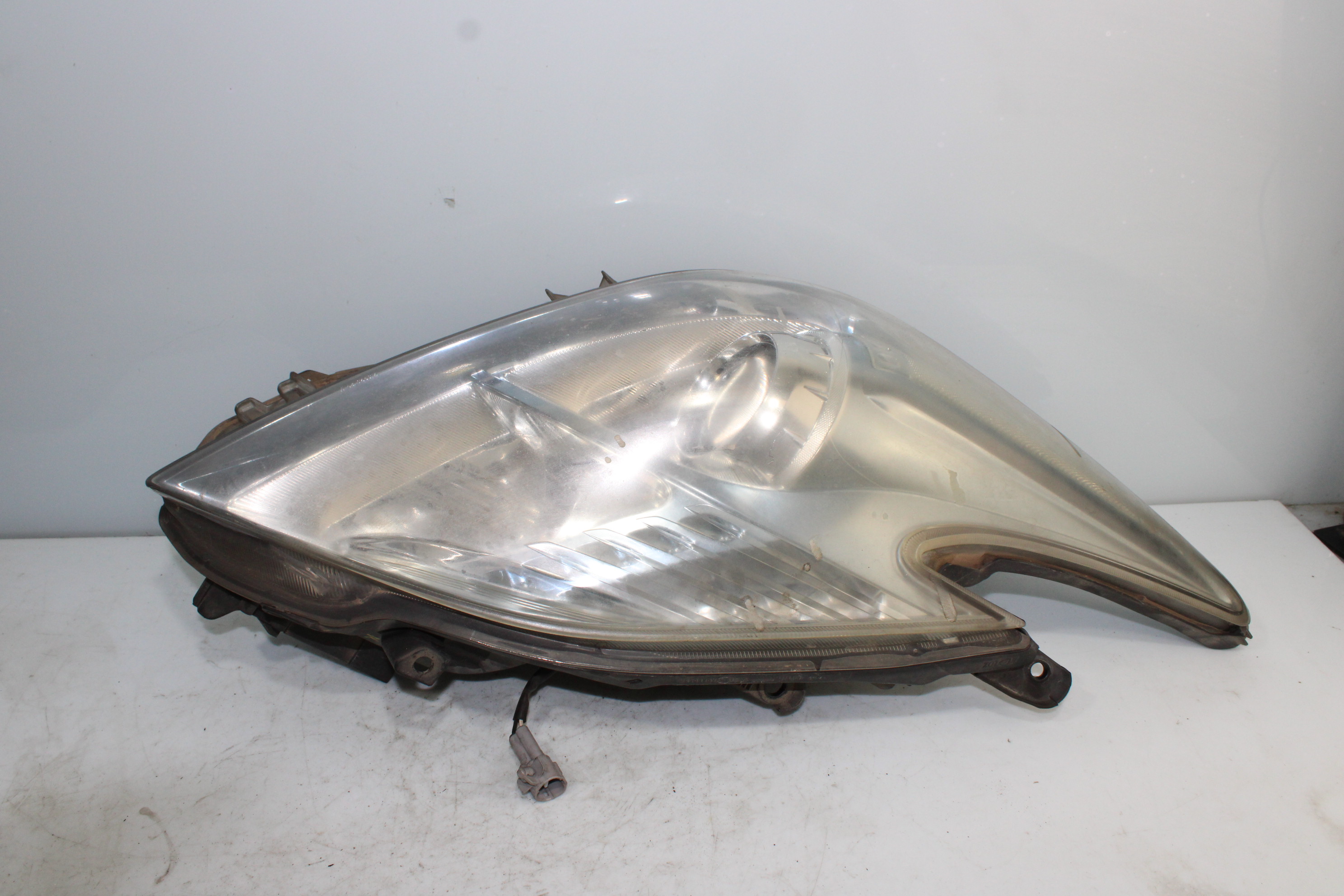 TOYOTA Prius 3 generation (XW30) (2009-2015) Front Right Headlight NOTIENEREFERENCIA 25190902