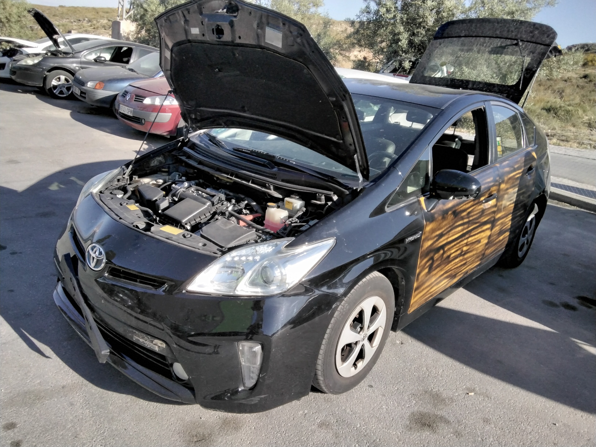 TOYOTA Prius 3 generation (XW30) (2009-2015) Капот 25104703