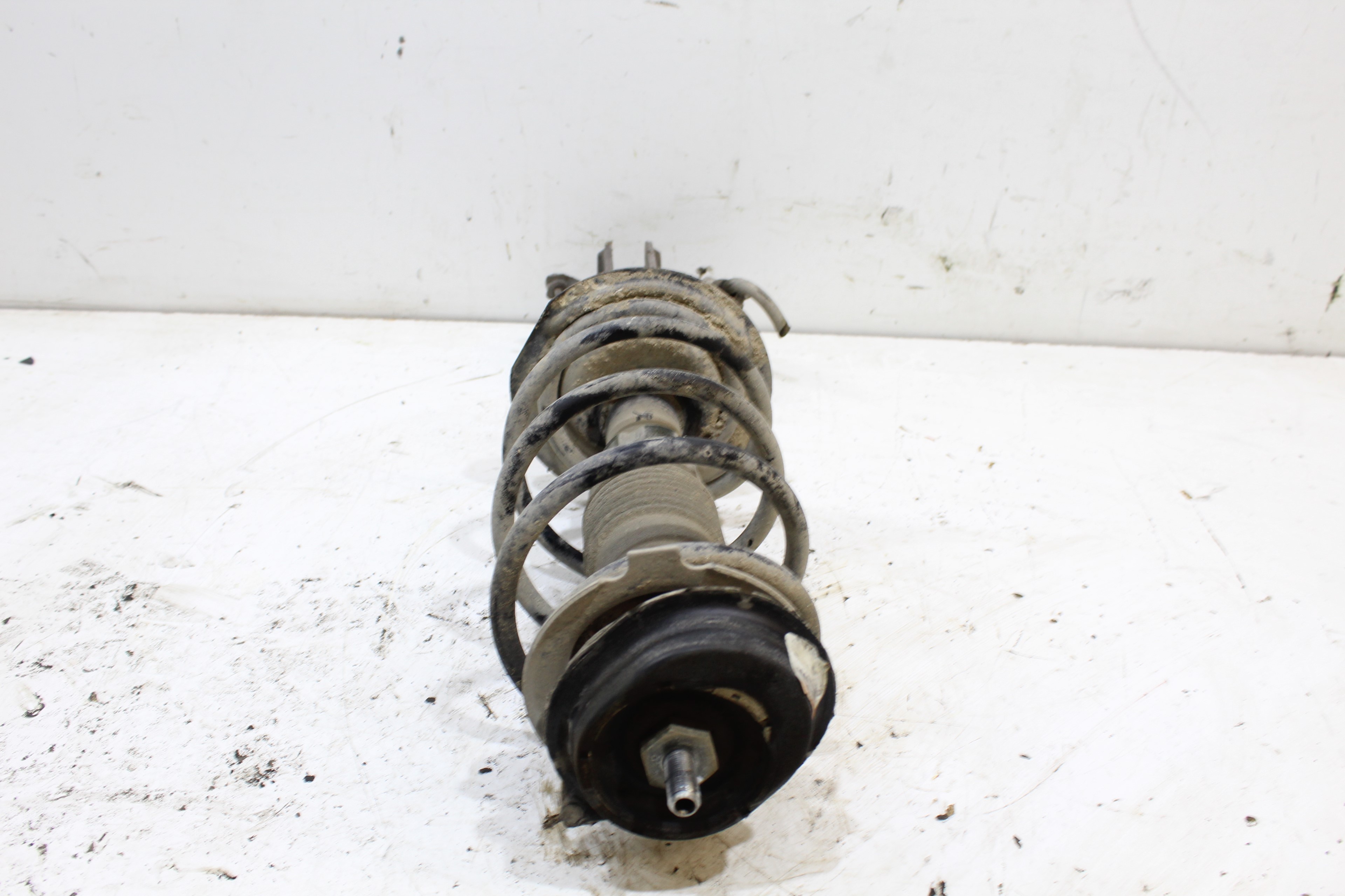 FIAT Front Left Shock Absorber NOTIENEREF 23829250