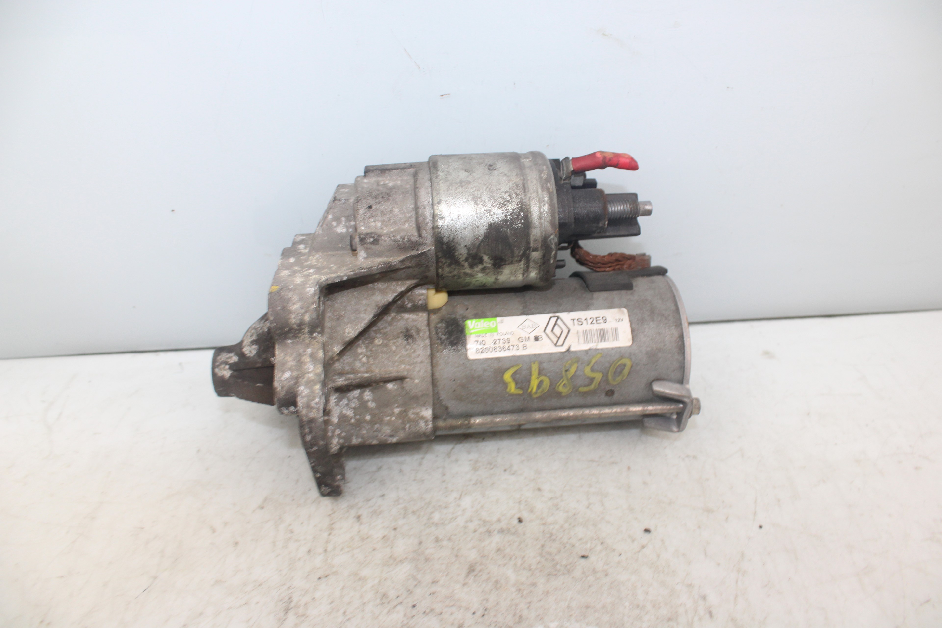 DACIA Duster 1 generation (2010-2017) Starter Motor 8200836473 25181185