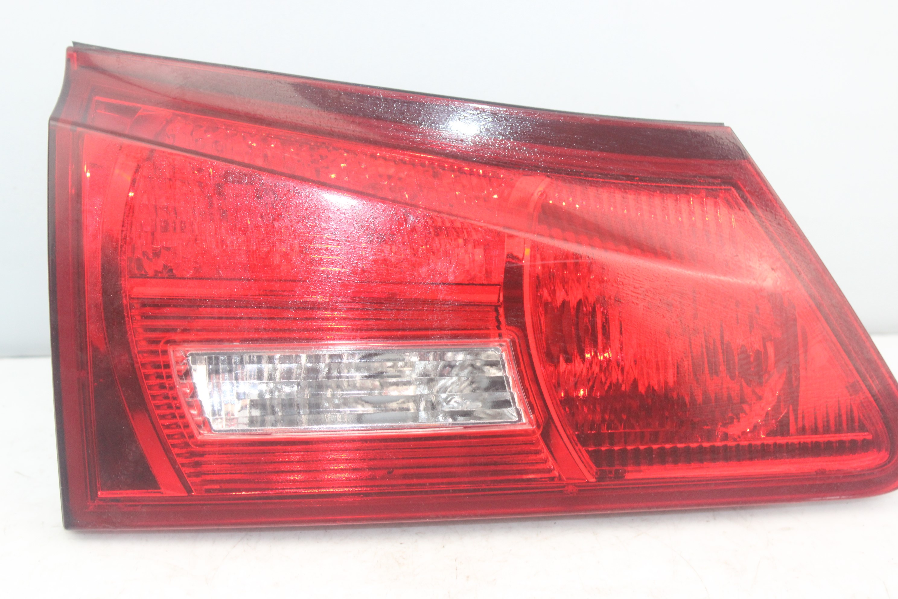 LEXUS IS XE20 (2005-2013) Galinis kairys žibintas 1090037 24063958