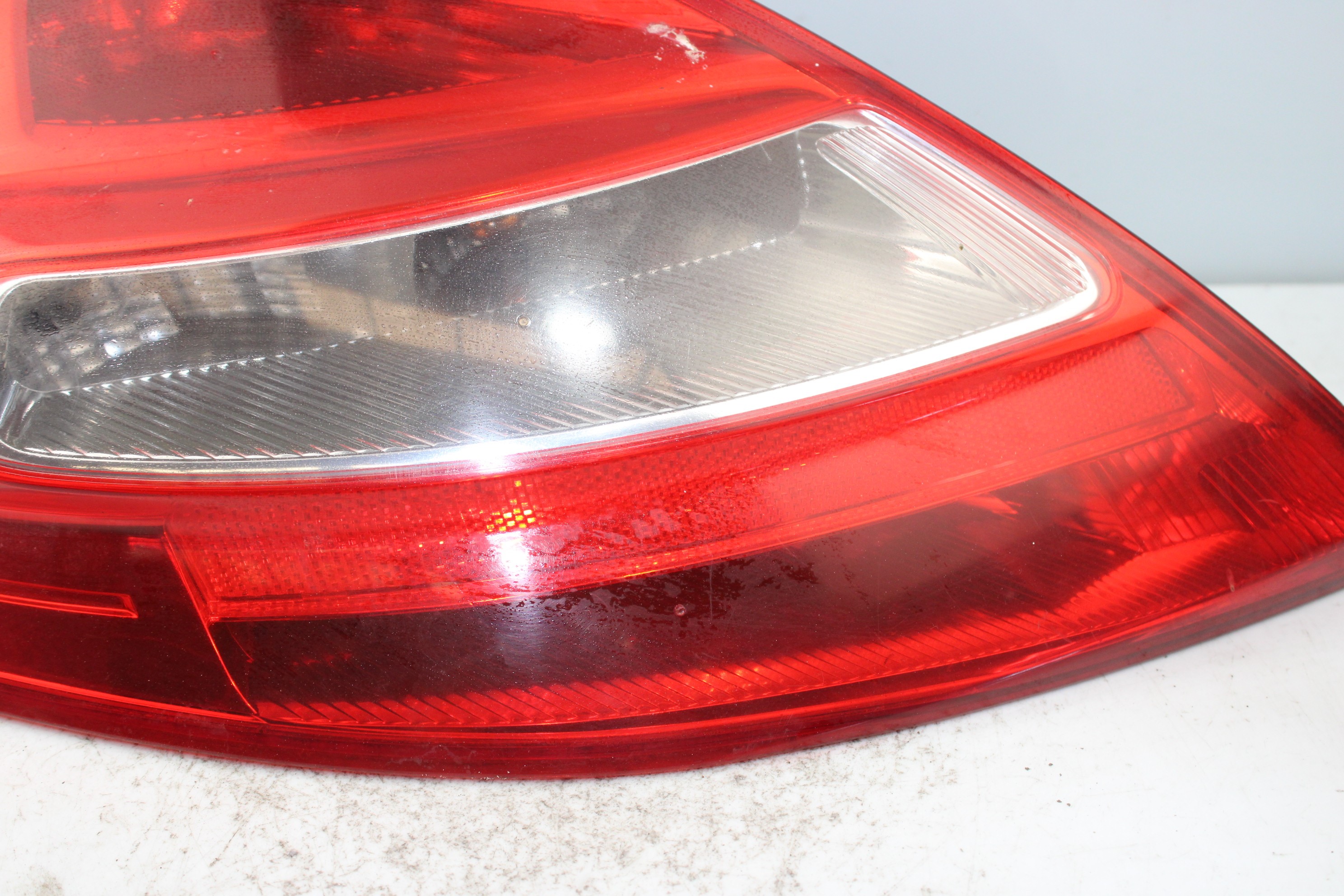 RENAULT Megane 2 generation (2002-2012) Rear Left Taillight 8200413214 25355152