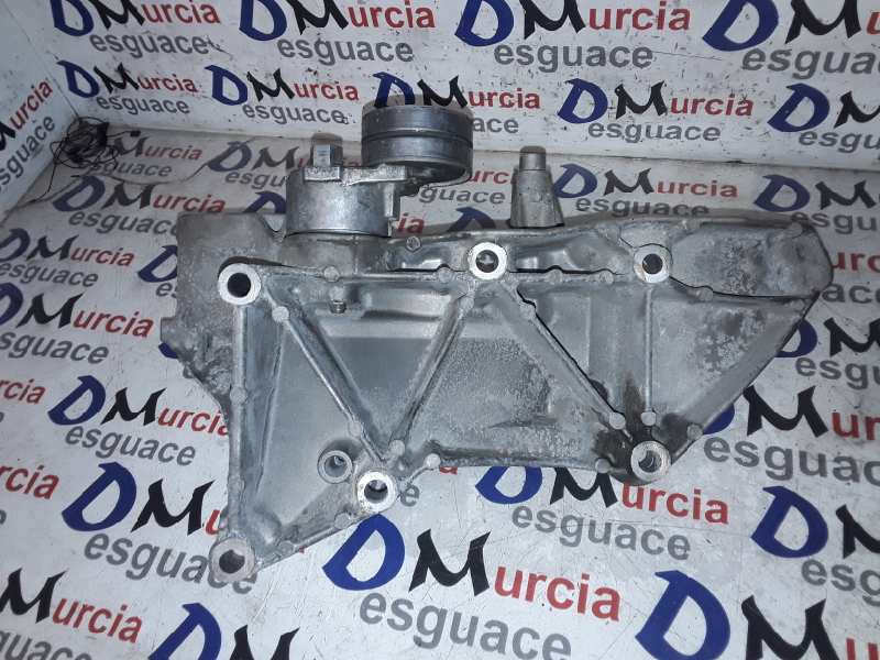 RENAULT Laguna 2 generation (2001-2007) Кронштейн генератора 8200183234 19024354