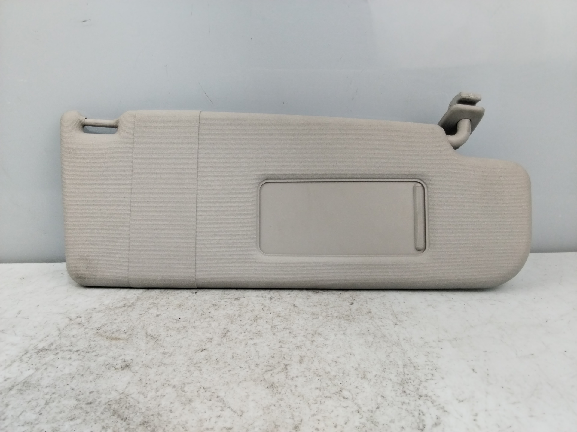 CHEVROLET Golf 5 generation (2003-2009) Right Side Sun Visor 1K0857552 25332605