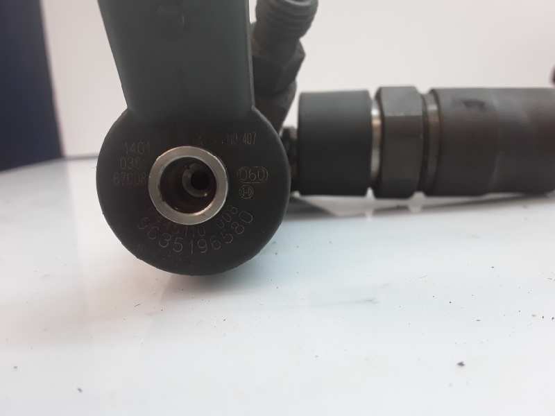 PEUGEOT 306 1 generation (1993-2002) Fuel Injector 0445110008 26032054