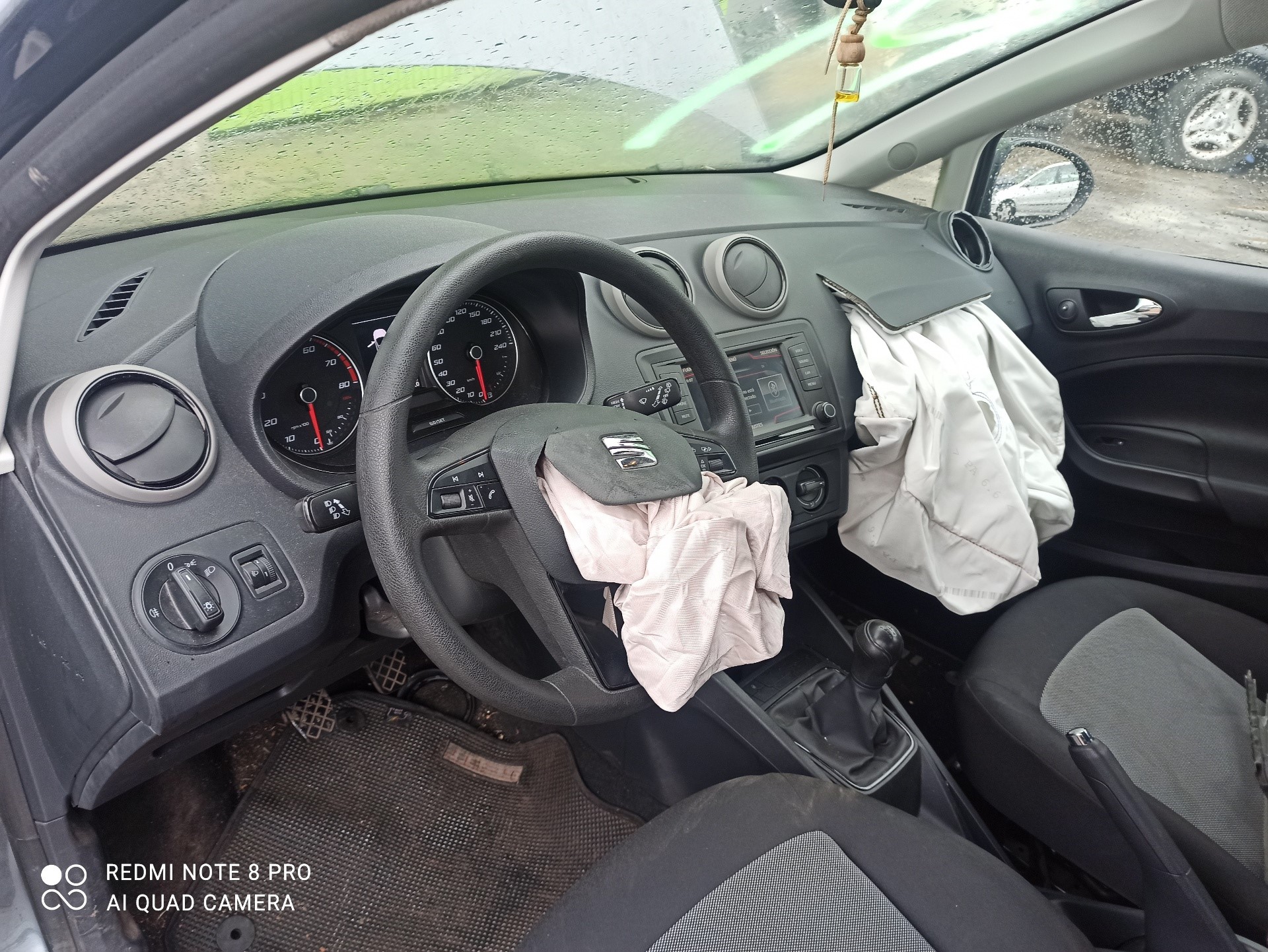 SEAT Ibiza 4 generation (2008-2017) Полуось передняя правая 6C0407272H 19318244