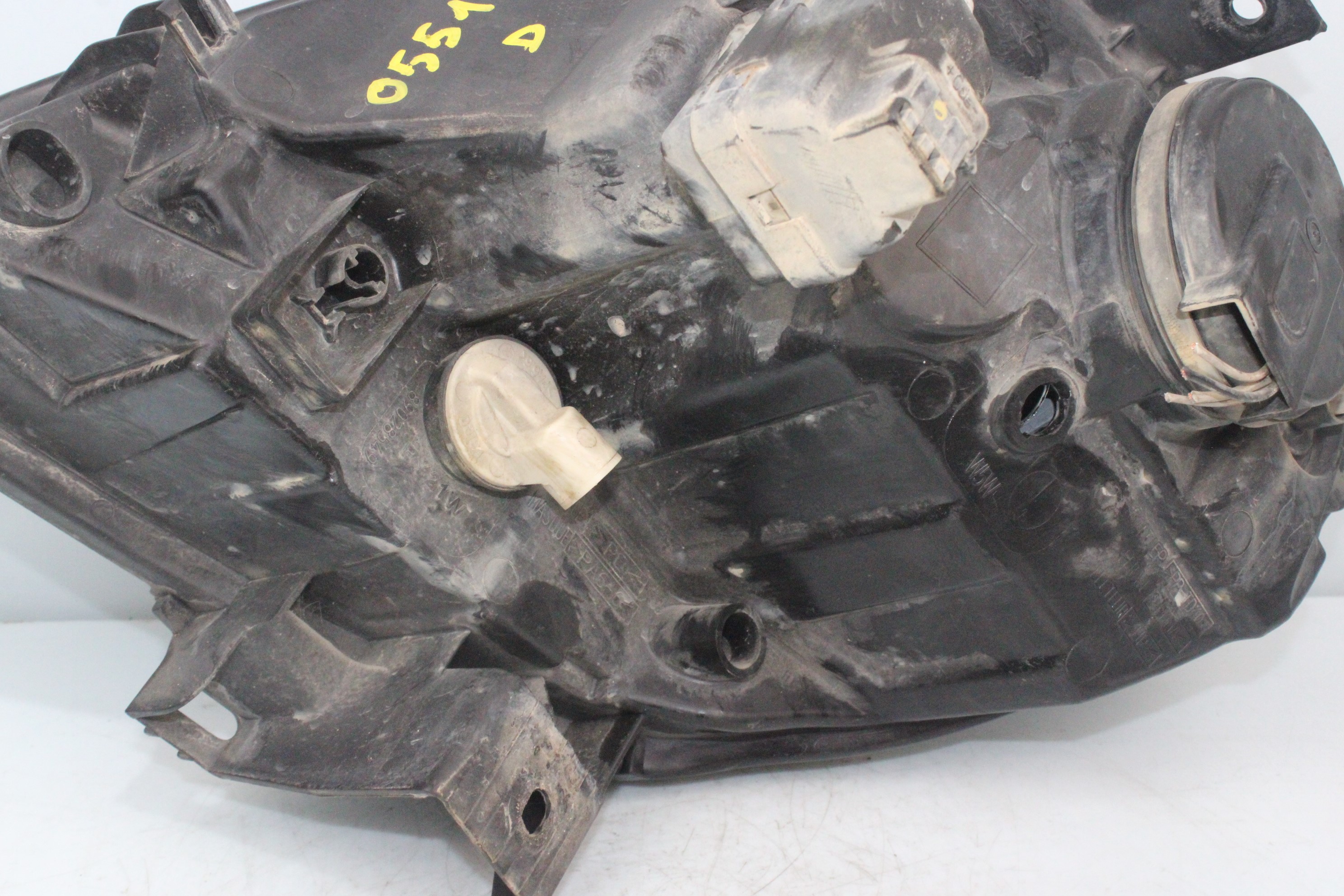 Faro derecho F9Q790,F9Q782,F9Q780 8200444260 de Renault Kangoo (kc0/1_) 2005-0 80 CV - pieza usada