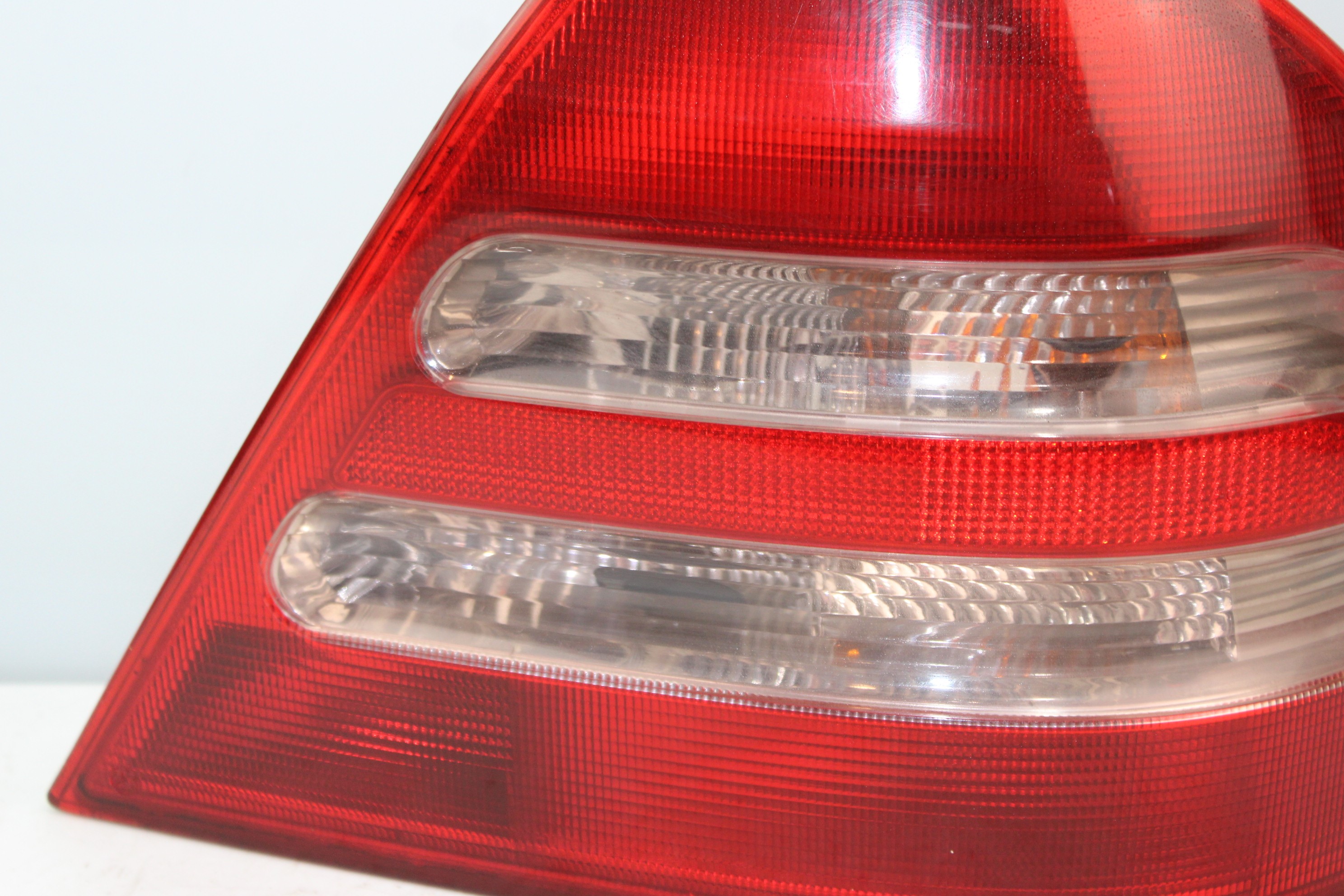 MERCEDES-BENZ C-Class W203/S203/CL203 (2000-2008) Rear Right Taillight Lamp NOTIENEREFERENCIA 25198860