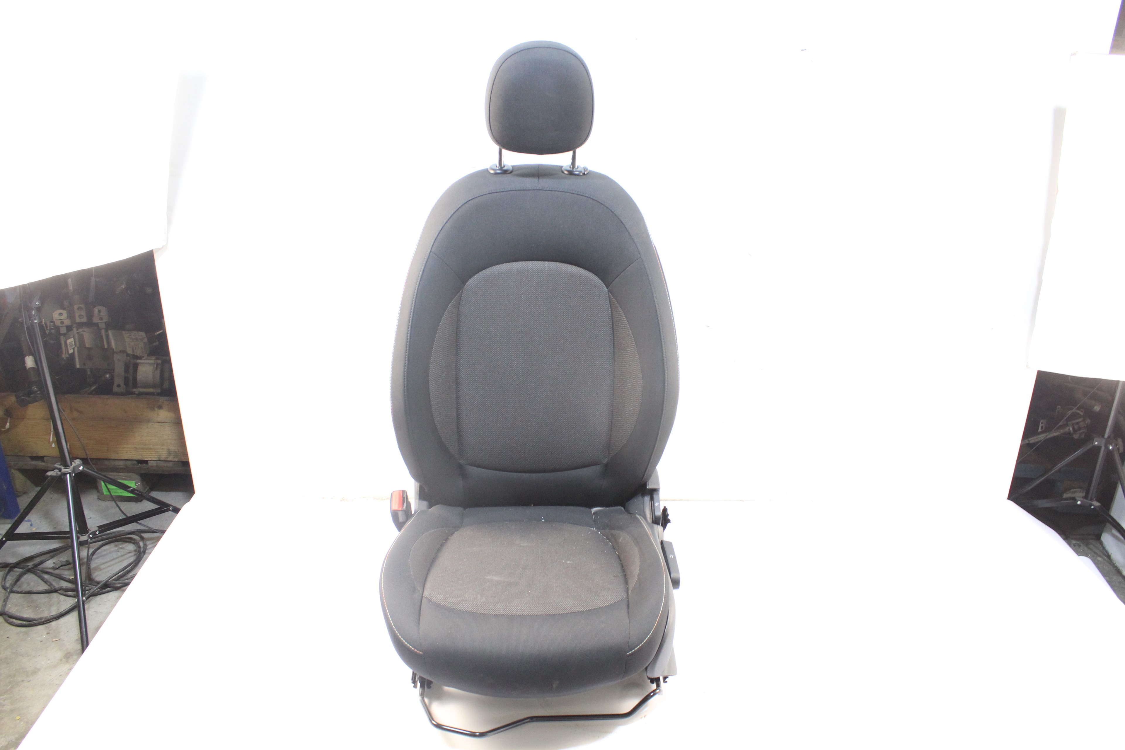 MINI Clubman F54 (2015-2024) Priekinė kairė sėdynė 25178933