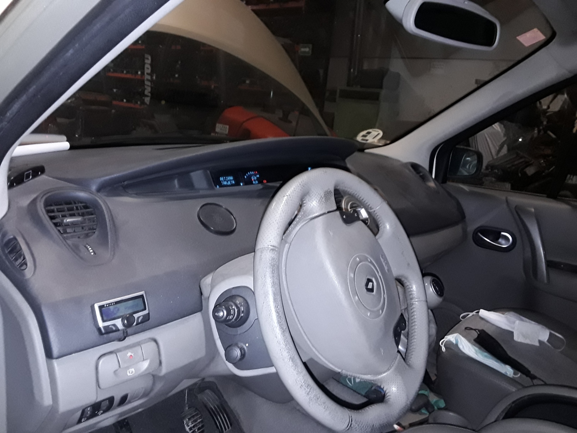 RENAULT Scenic 2 generation (2003-2010) Högtrycksbränslepump H8200256255 23789657