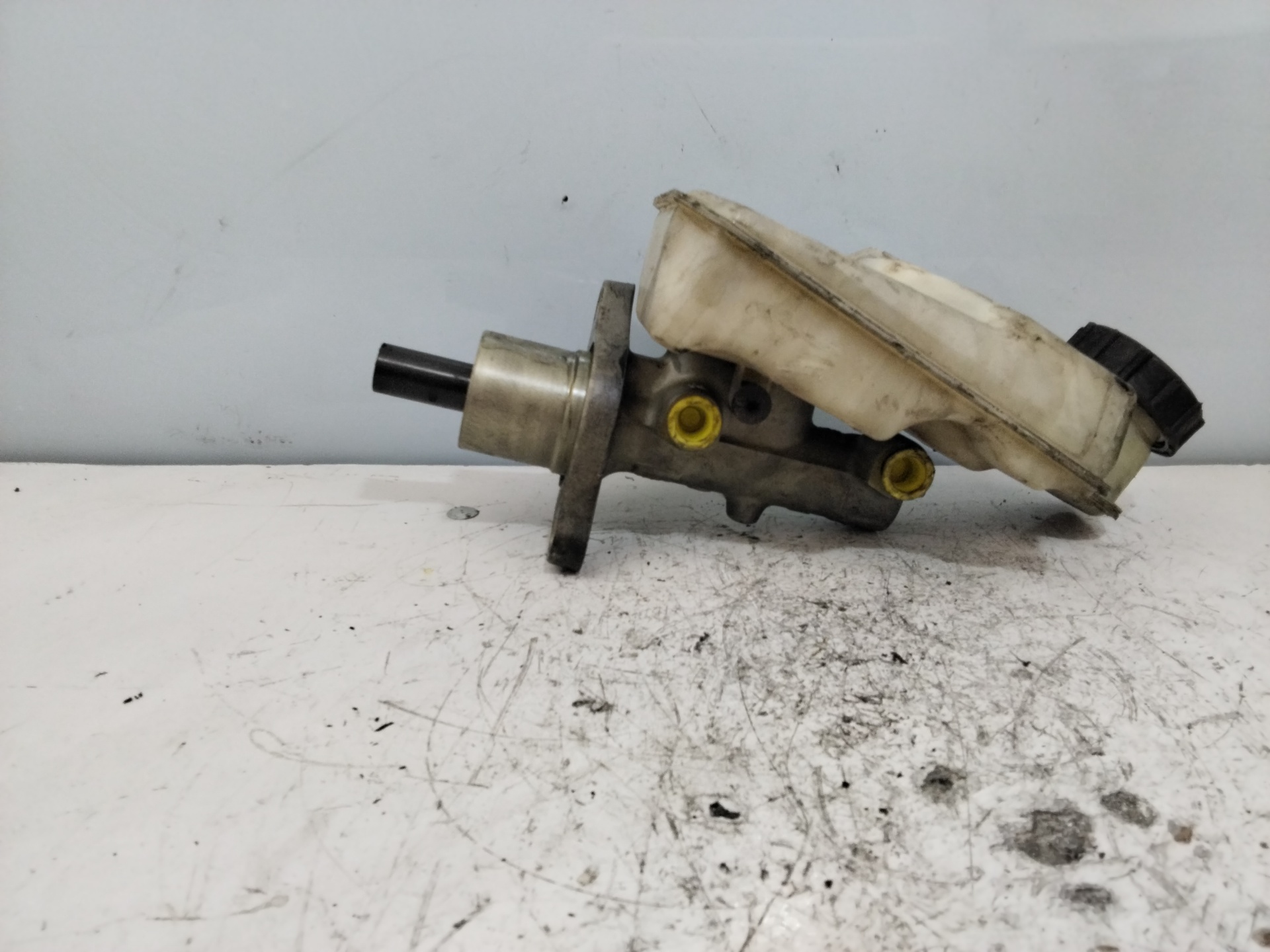 PEUGEOT 3008 1 generation (2010-2016) Brake Cylinder 03350891031 25393207