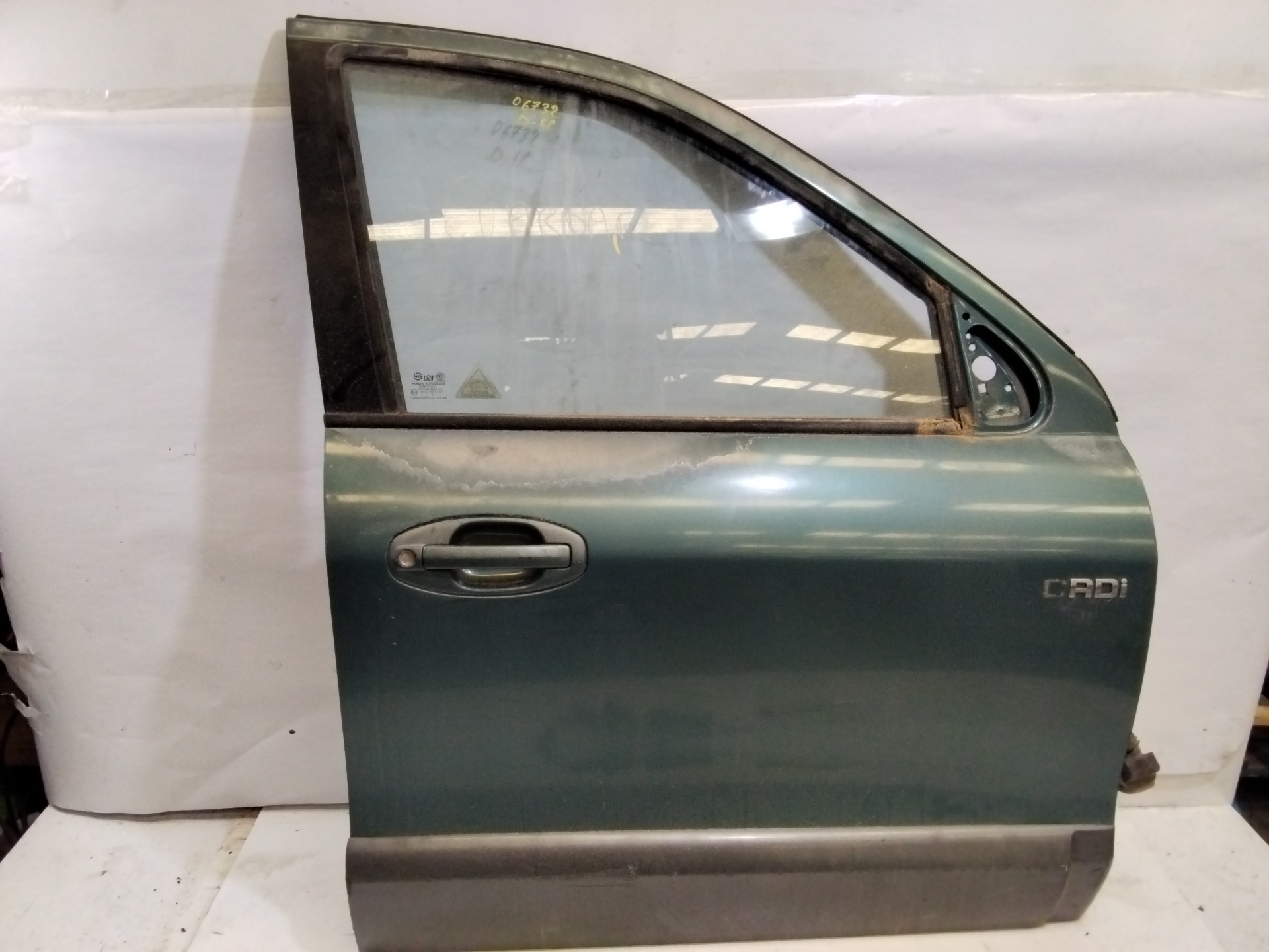 HYUNDAI Santa Fe SM (2000-2013) Front Right Door NOREF 25280070