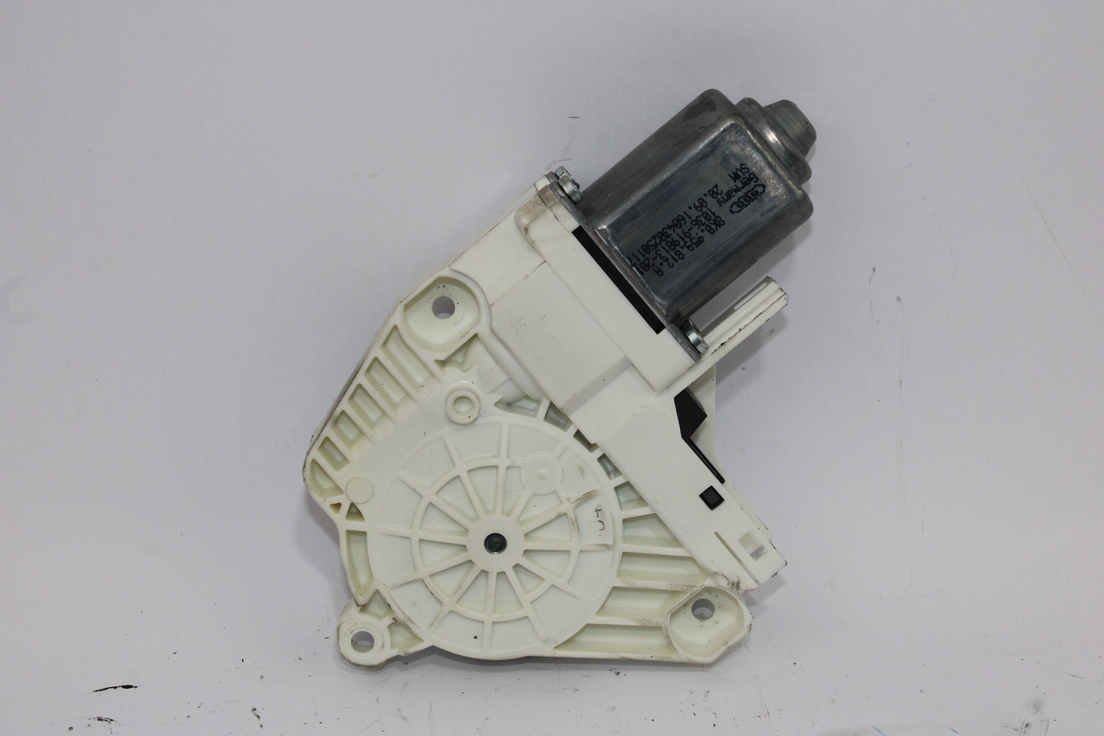 AUDI A7 C7/4G (2010-2020) Rear Left Door Window Control Motor 8K0959812A 19362371