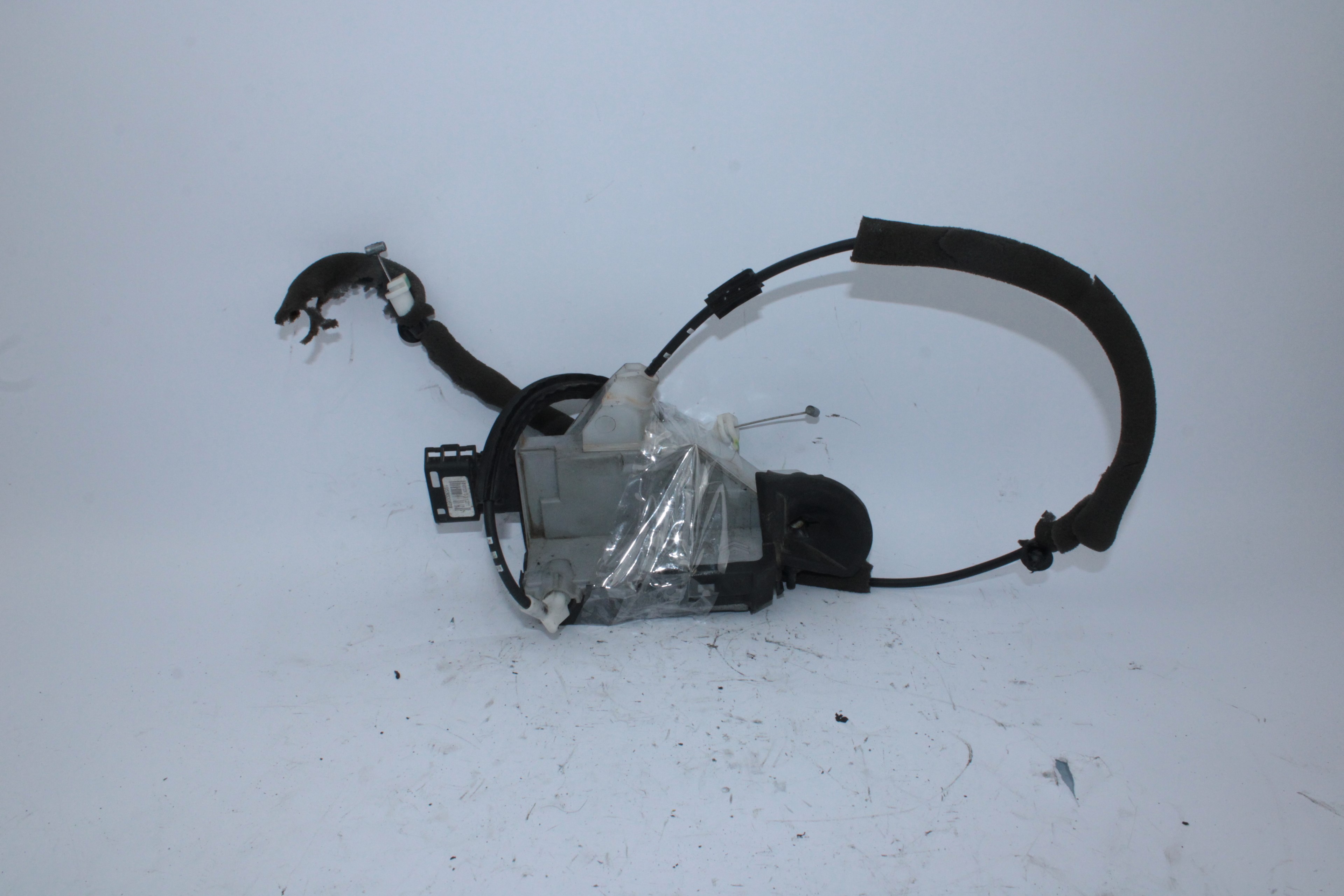 PEUGEOT RCZ 1 generation (2010-2014) Front Left Door Lock PSA184079 26568747