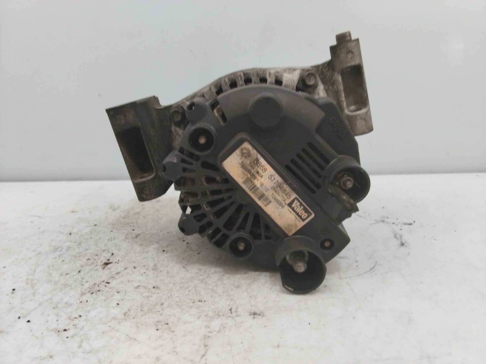 FIAT Fiorino 3 generation (2008-2023) Alternator 51784845 25189172