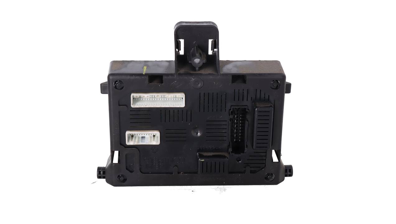 Modulo elettronico 8200652285 de Renault Clio ii fase ii (b/cb0) 2010-2010 - pieza usada