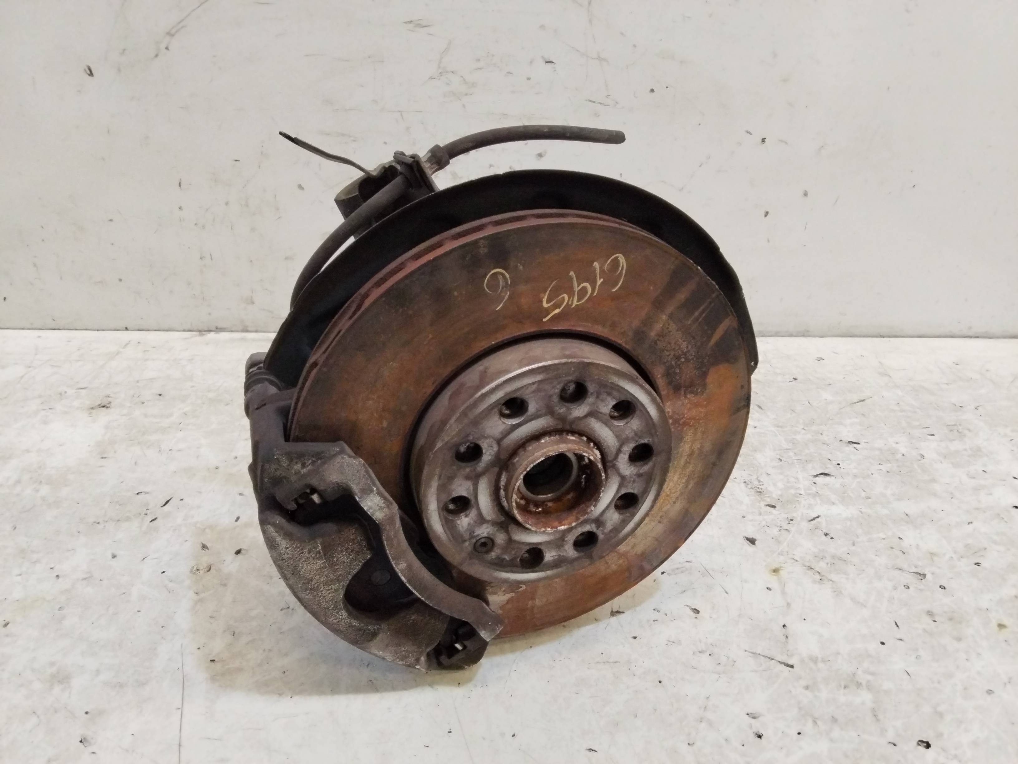 CITROËN Berlingo 2 generation (2008-2023) Front Right Wheel Hub NOREF 26032860