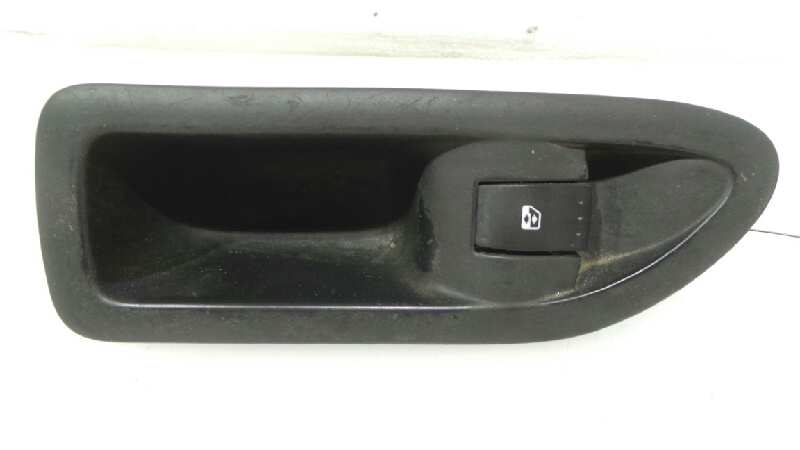 RENAULT Laguna 2 generation (2001-2007) Rear Right Door Window Control Switch 8200016013 18906773