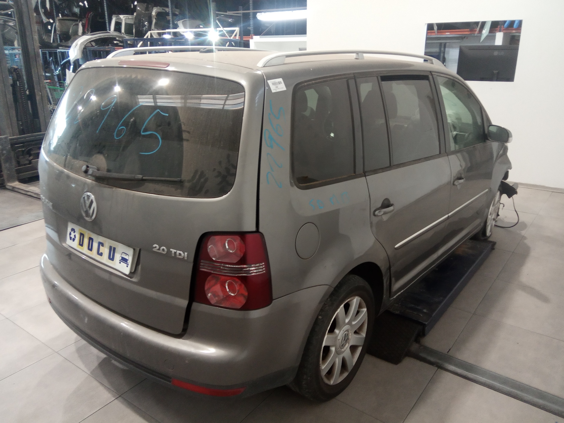 VOLKSWAGEN Touran 1 generation (2003-2015) Bagklap vinduesviskermotor 1T0955711C 26406611