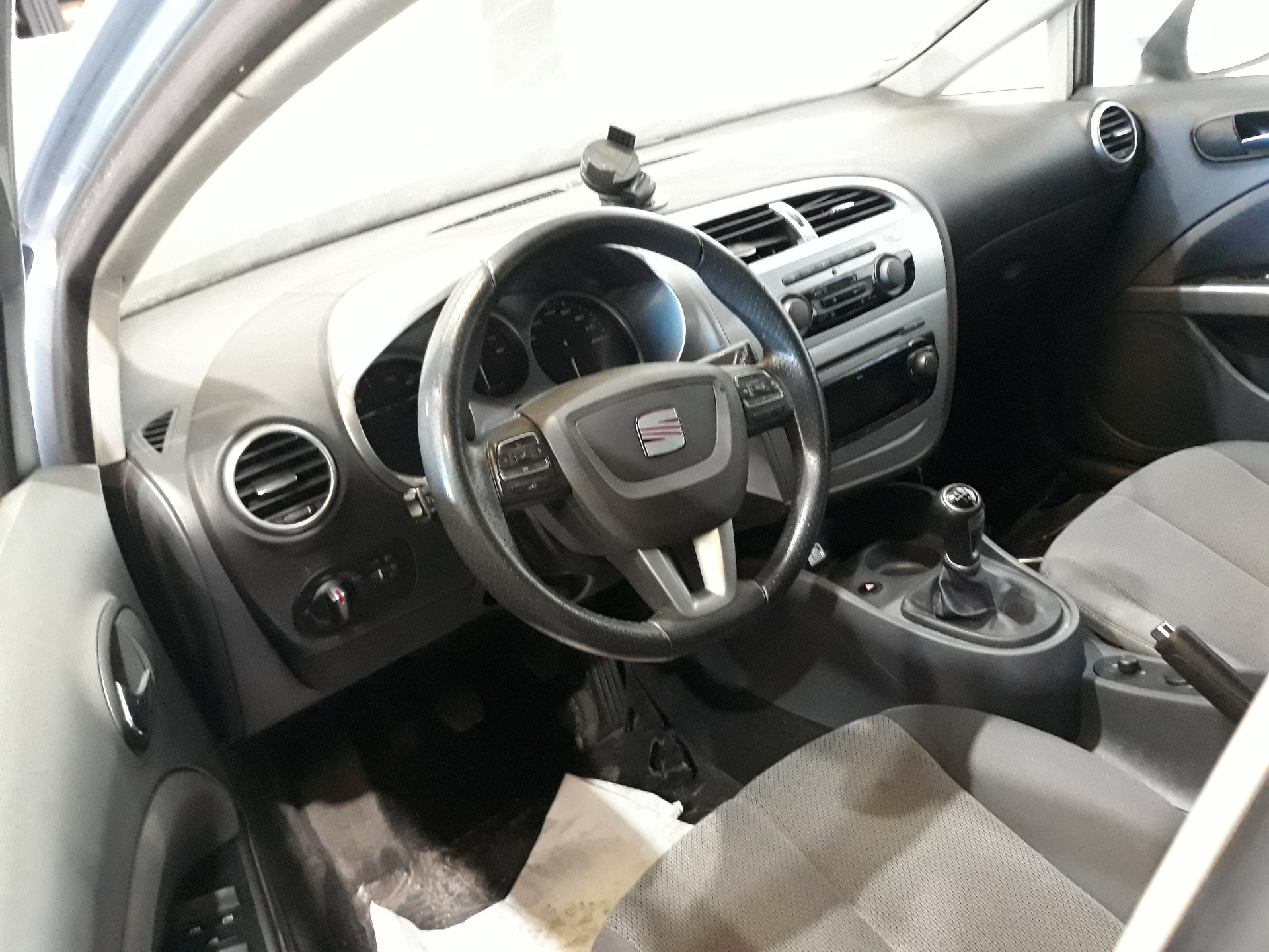SEAT Leon 2 generation (2005-2012) Супорт тормозов передний правый 1K0615124E, 1K0615124E 25211400