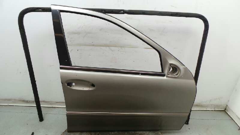 MERCEDES-BENZ C-Class W203/S203/CL203 (2000-2008) Front Right Door A2037200205, A2037200205 19031939