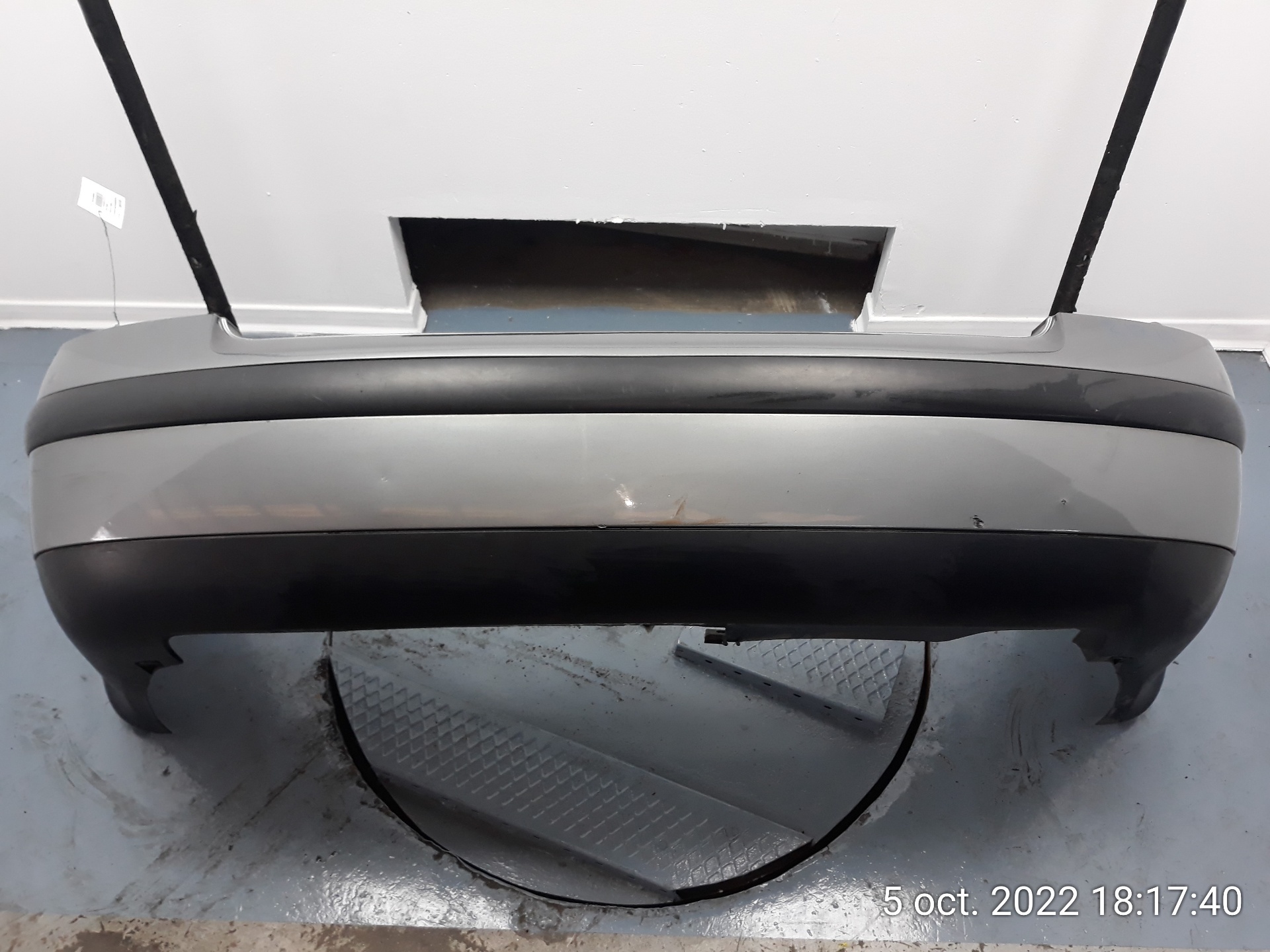 VOLKSWAGEN Passat B5 (1996-2005) Rear Bumper 3B5807417D 19138266