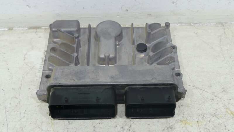 OPEL Astra J (2009-2020) Блок керування двигуном ECU 55588354,55579719 18892246