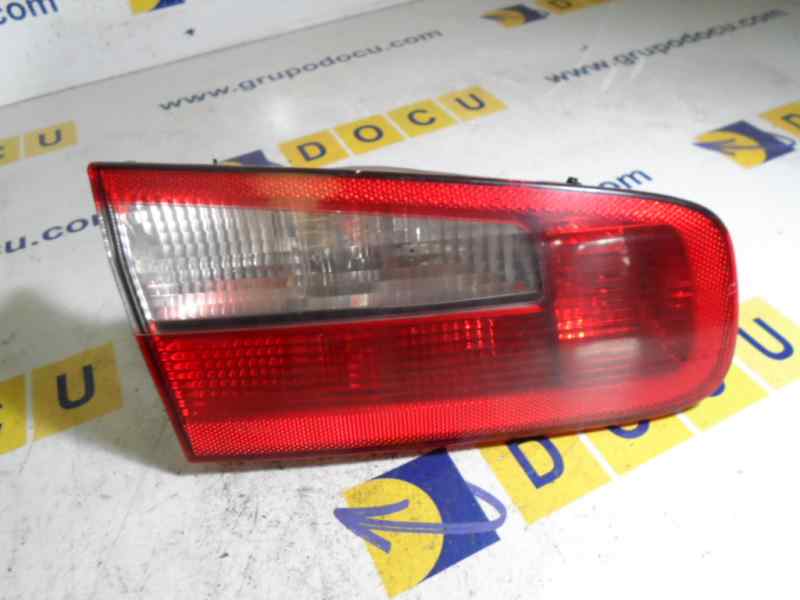 RENAULT Laguna 2 generation (2001-2007) Levý zadní koncové světlo 8200002475,8200002475 18855372