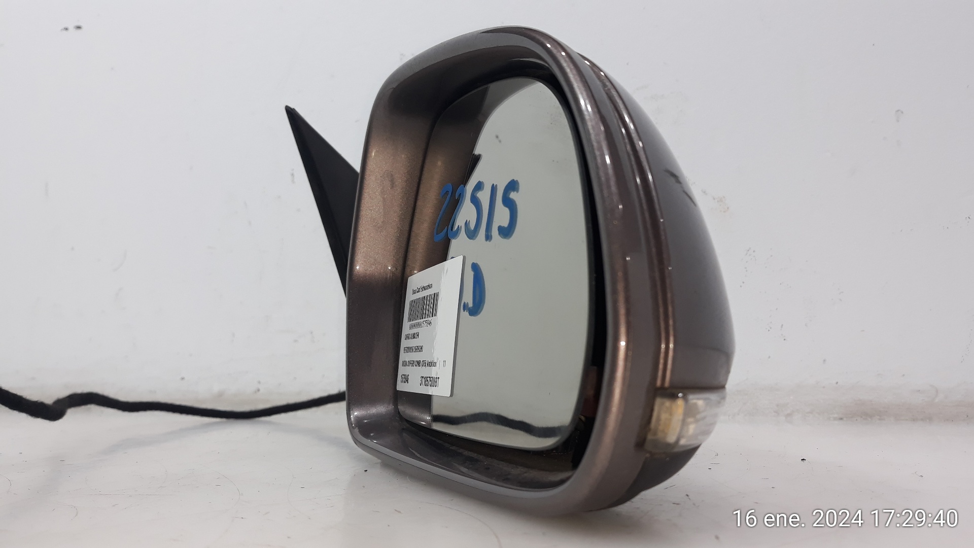 SKODA Superb 2 generation (2008-2015) Right Side Wing Mirror 3T1857508BT 25801316