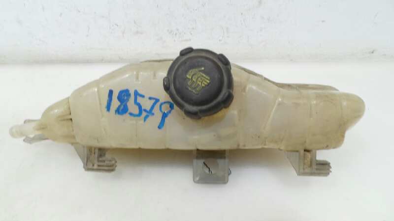 RENAULT Clio 2 generation (1998-2013) Expansion Tank 7701477290, 7701477290 18999521