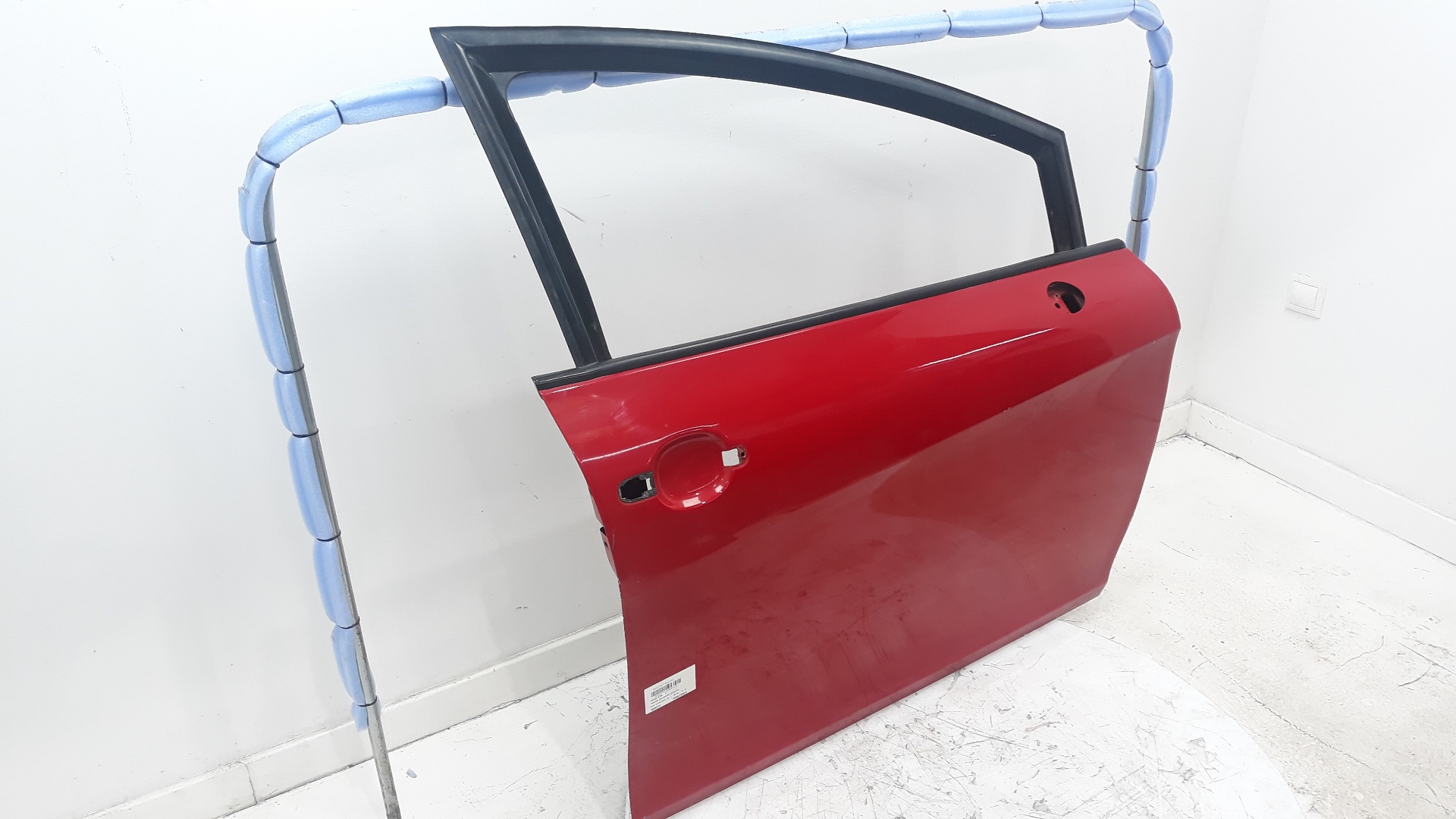 SEAT Leon 2 generation (2005-2012) Front Right Door 1P0831056A, 1P0831056A 25211826