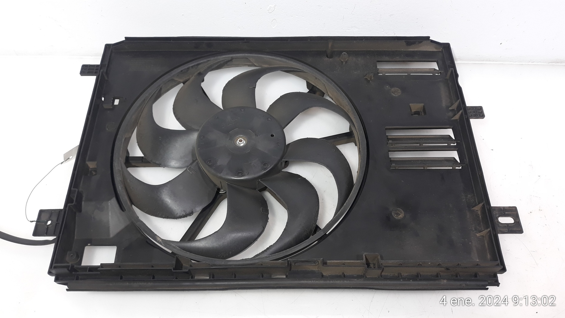 PEUGEOT 308 T9 (2013-2021) Ventilator difuzor 9806313580, 9806313580 23251739