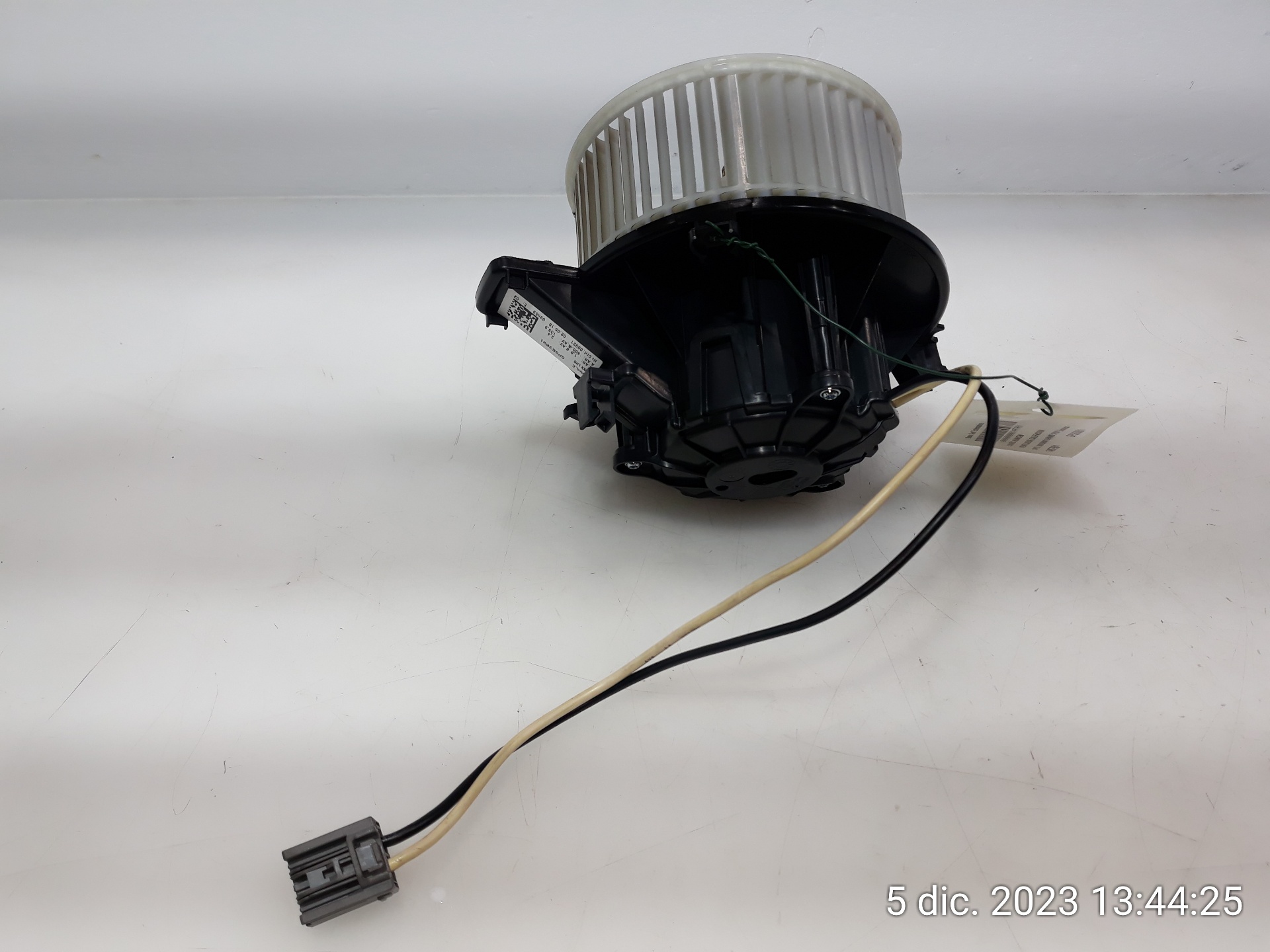 OPEL Insignia B (2017-2024) Sildītāja ventilators GP563001, GP563001 25170387