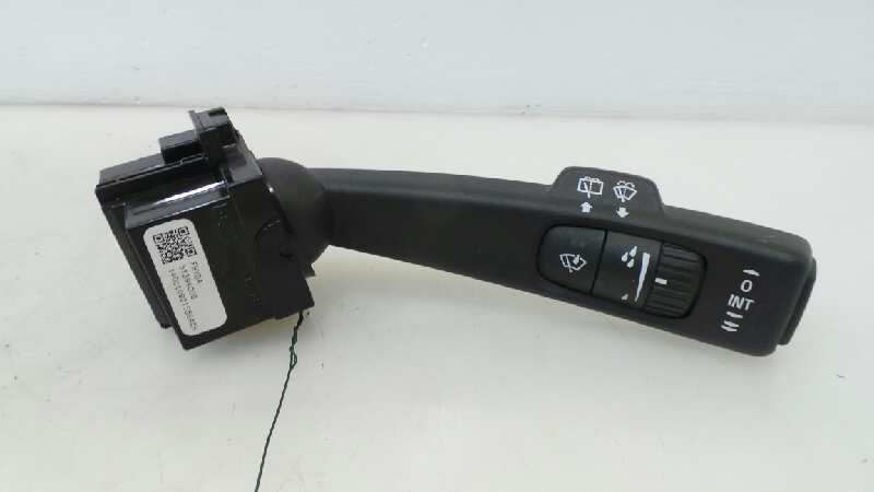 VOLVO V40 2 generation (2012-2020) Bryter for indikatorvisker 31394008,31394008 19015123